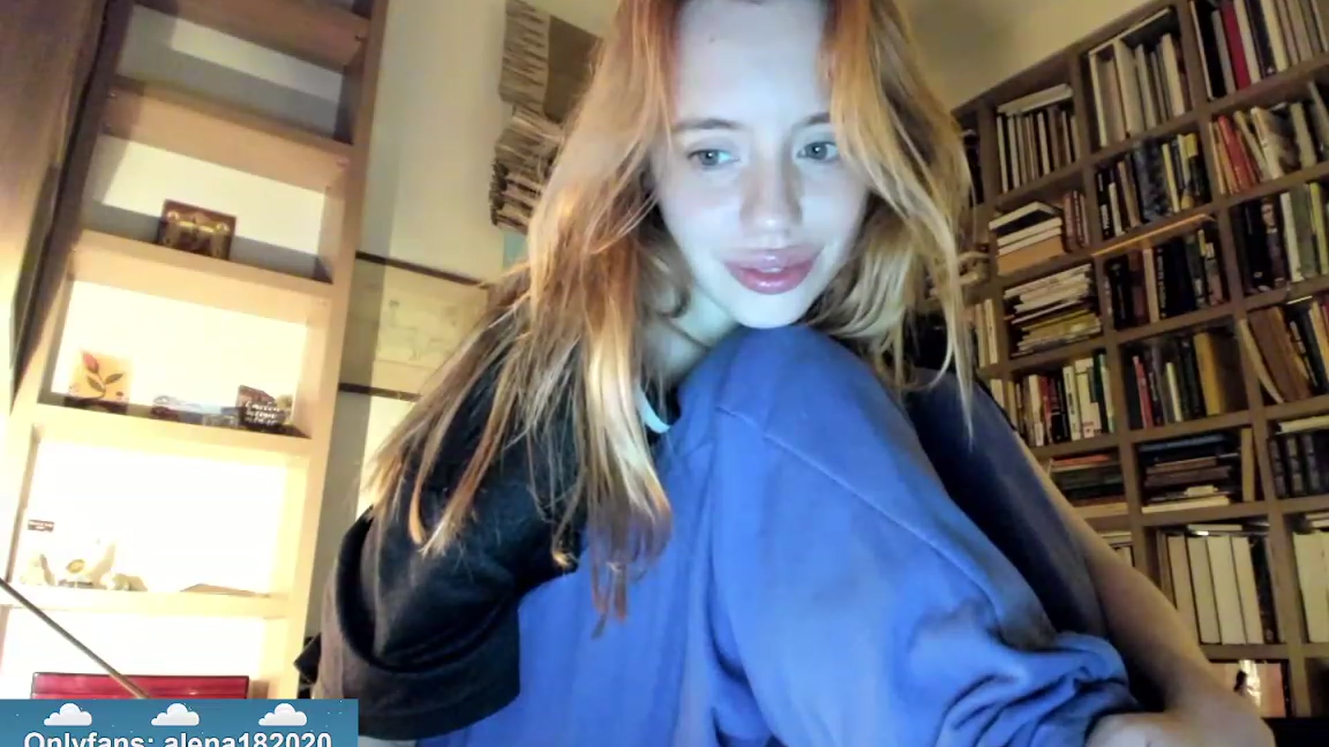 Gallery image thumbnail from Alena29's myfreecams stream on, 11/13/2023, 19:51 image 8 of 20