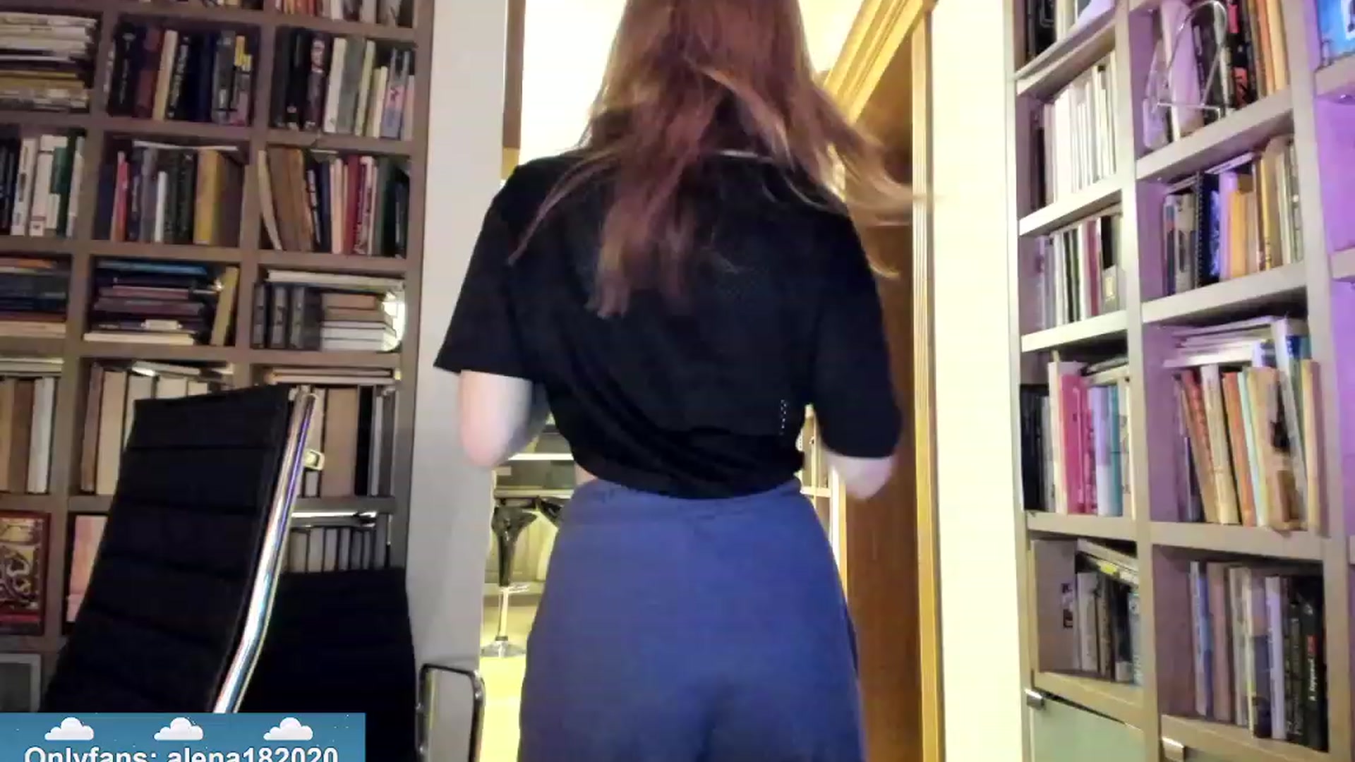 Gallery image thumbnail from Alena29's myfreecams stream on, 11/13/2023, 19:51 image 1 of 20