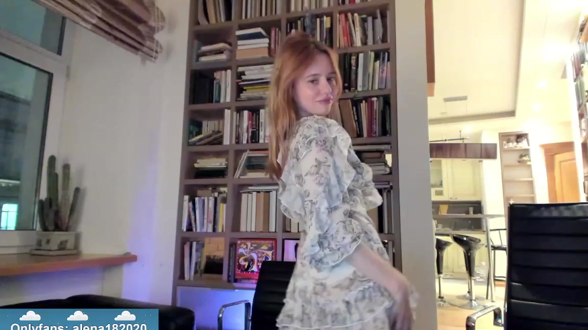 Gallery image thumbnail from Alena29's myfreecams stream on, 11/14/2023, 16:44 image 6 of 20