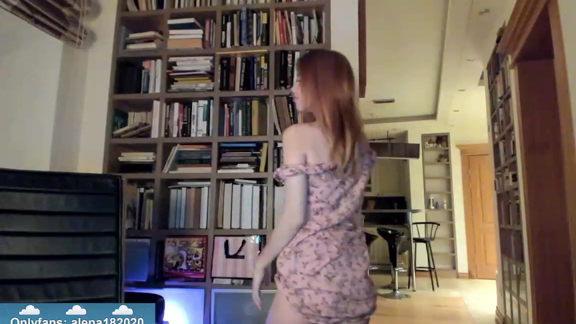 Gallery image thumbnail from Alena29's myfreecams stream on, 11/17/2023, 14:37 image 3 of 20