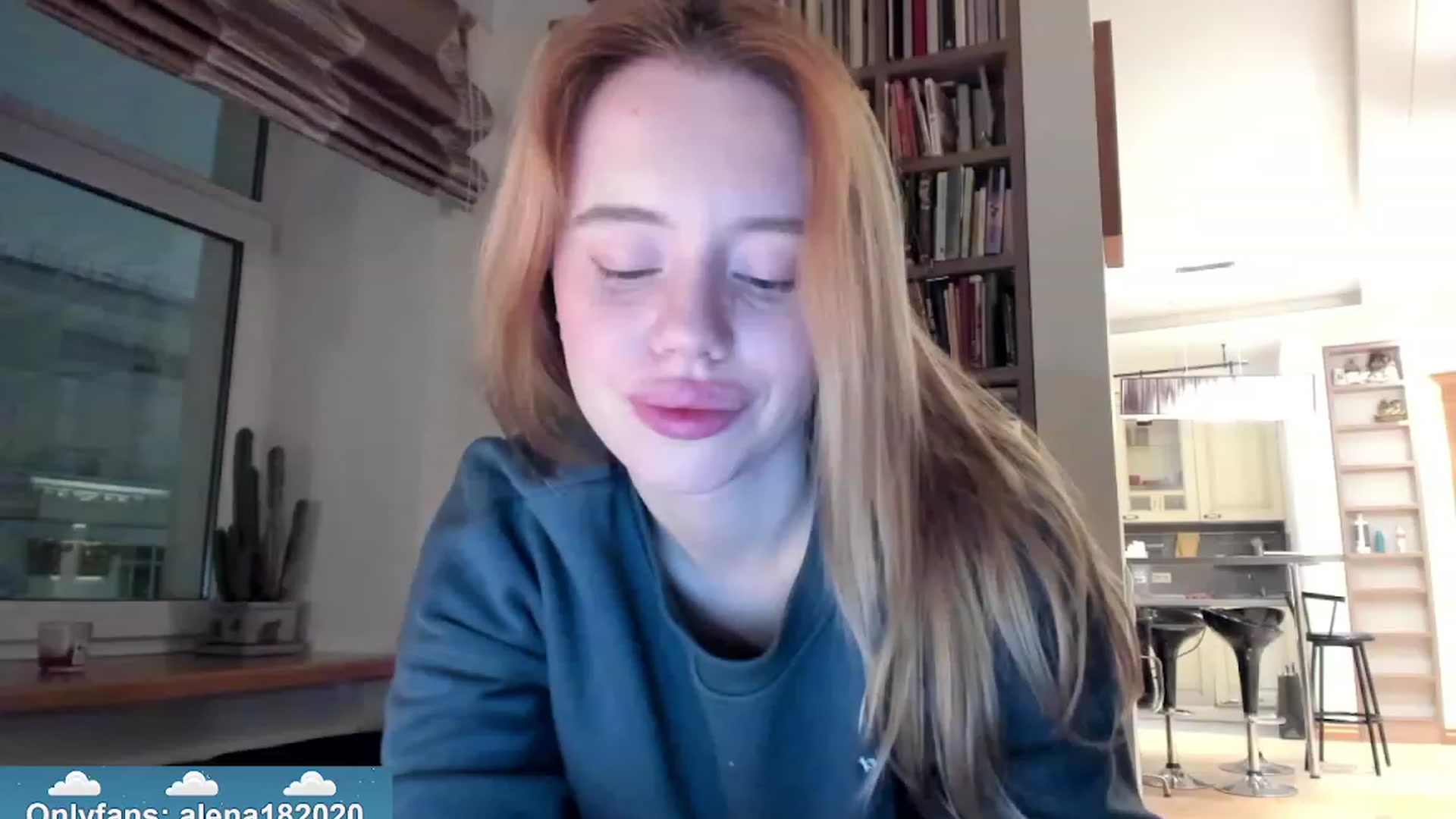 Gallery image thumbnail from Alena29's myfreecams stream on, 11/24/2023, 17:01 image 4 of 20