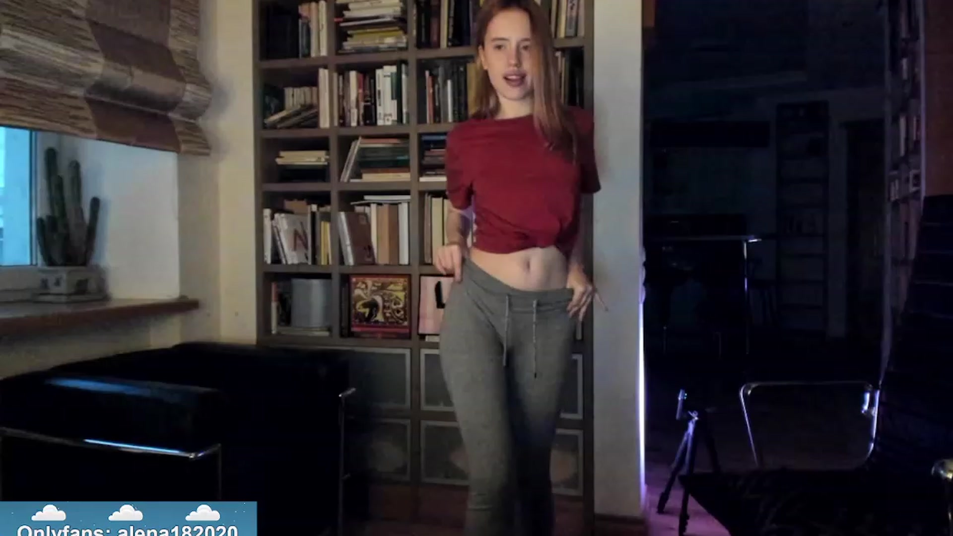 Gallery image thumbnail from Alena29's myfreecams stream on, 11/27/2023, 13:41 image 10 of 20