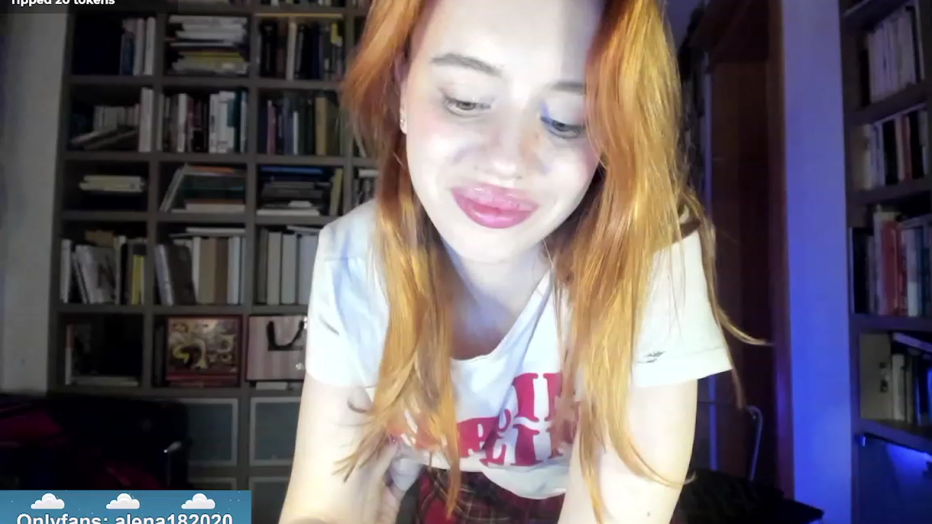 Gallery image thumbnail from Alena29's myfreecams stream on, 12/04/2023, 21:47 image 5 of 20