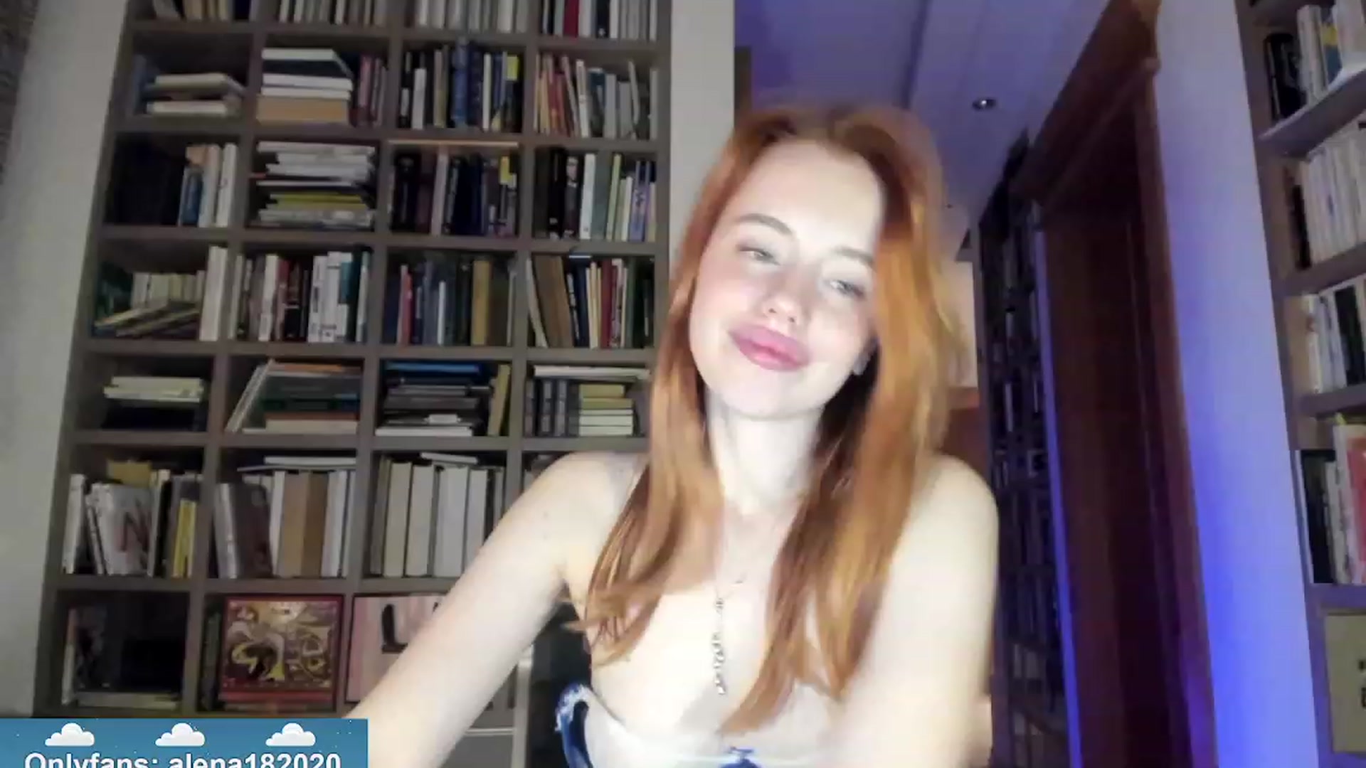 Gallery image thumbnail from Alena29's myfreecams stream on, 12/04/2023, 23:11 image 6 of 20