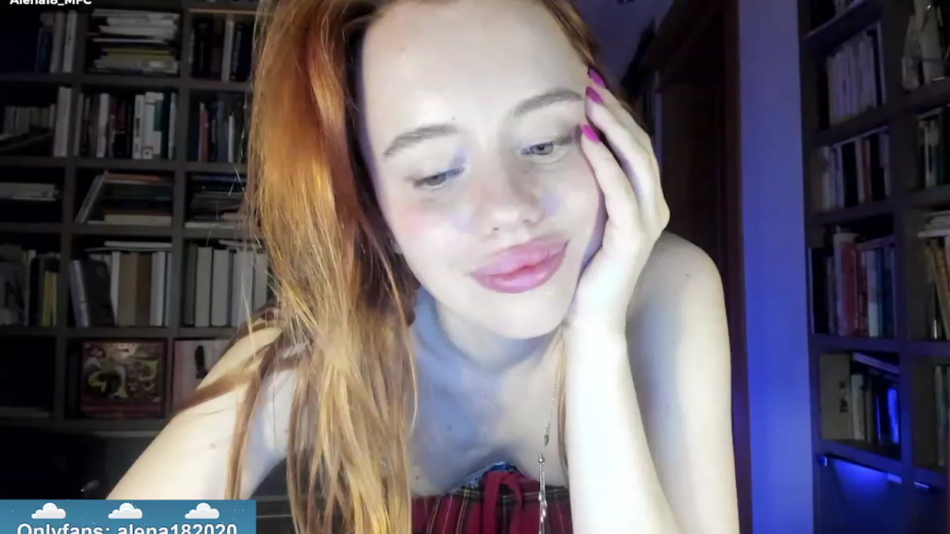 Gallery image thumbnail from Alena29's myfreecams stream on, 12/04/2023, 23:11 image 15 of 20