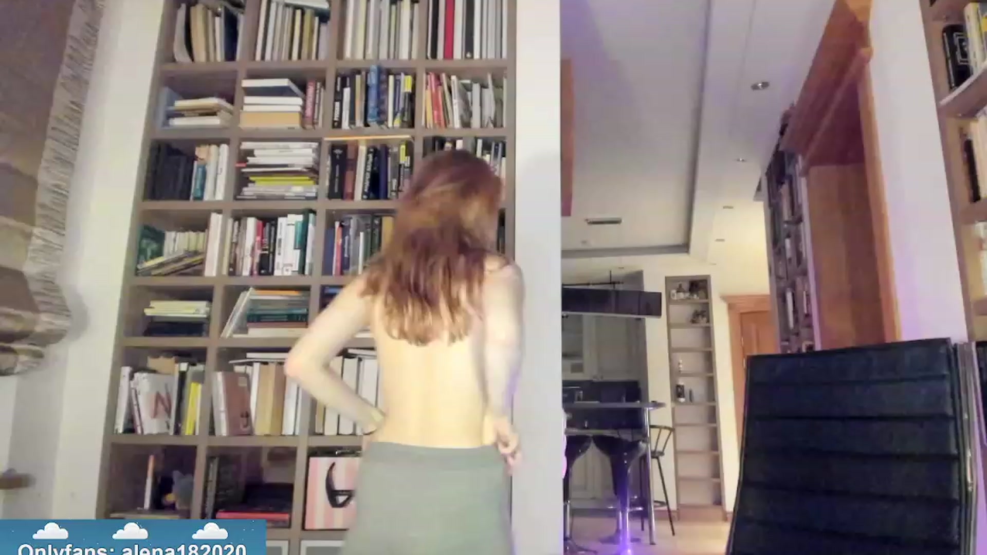 Gallery image thumbnail from Alena29's myfreecams stream on, 12/14/2023, 19:02 image 12 of 20
