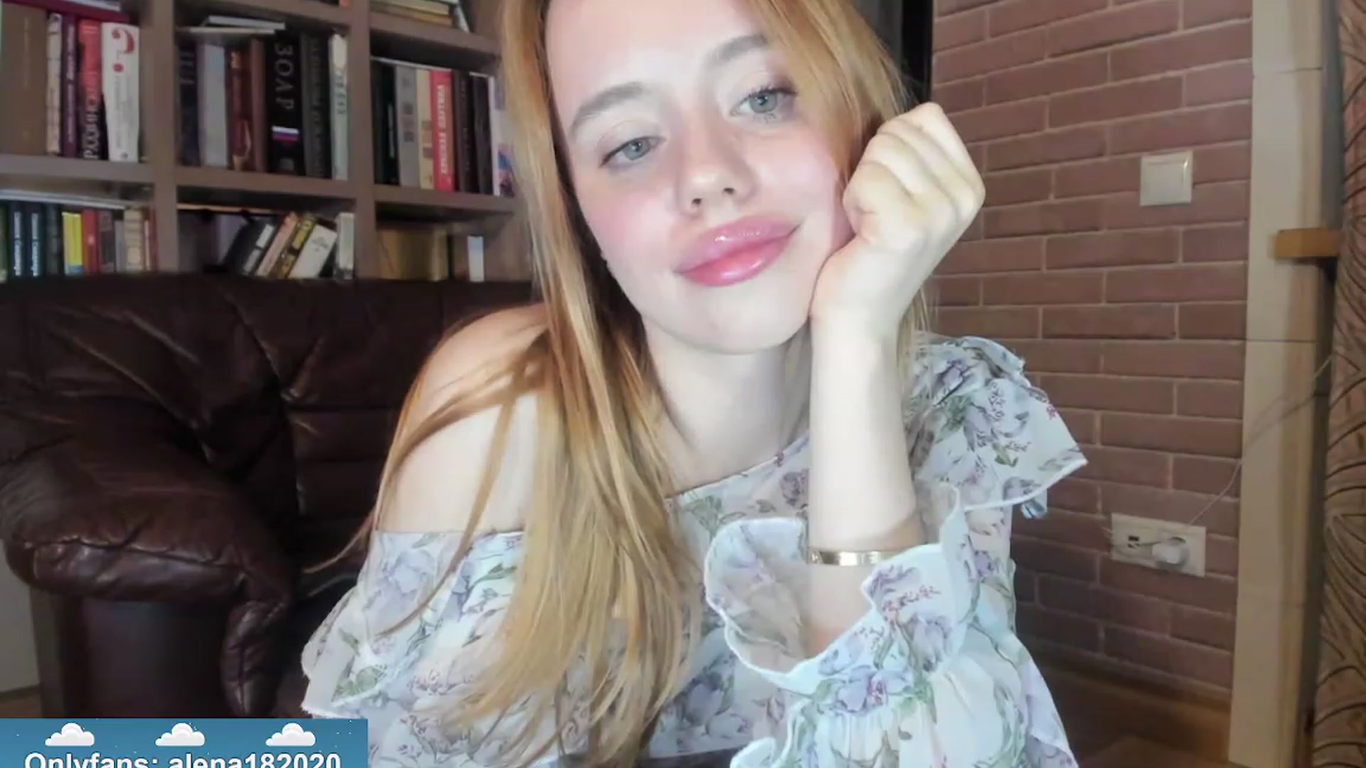 Gallery image thumbnail from Alena29's myfreecams stream on, 12/23/2023, 04:21 image 19 of 20