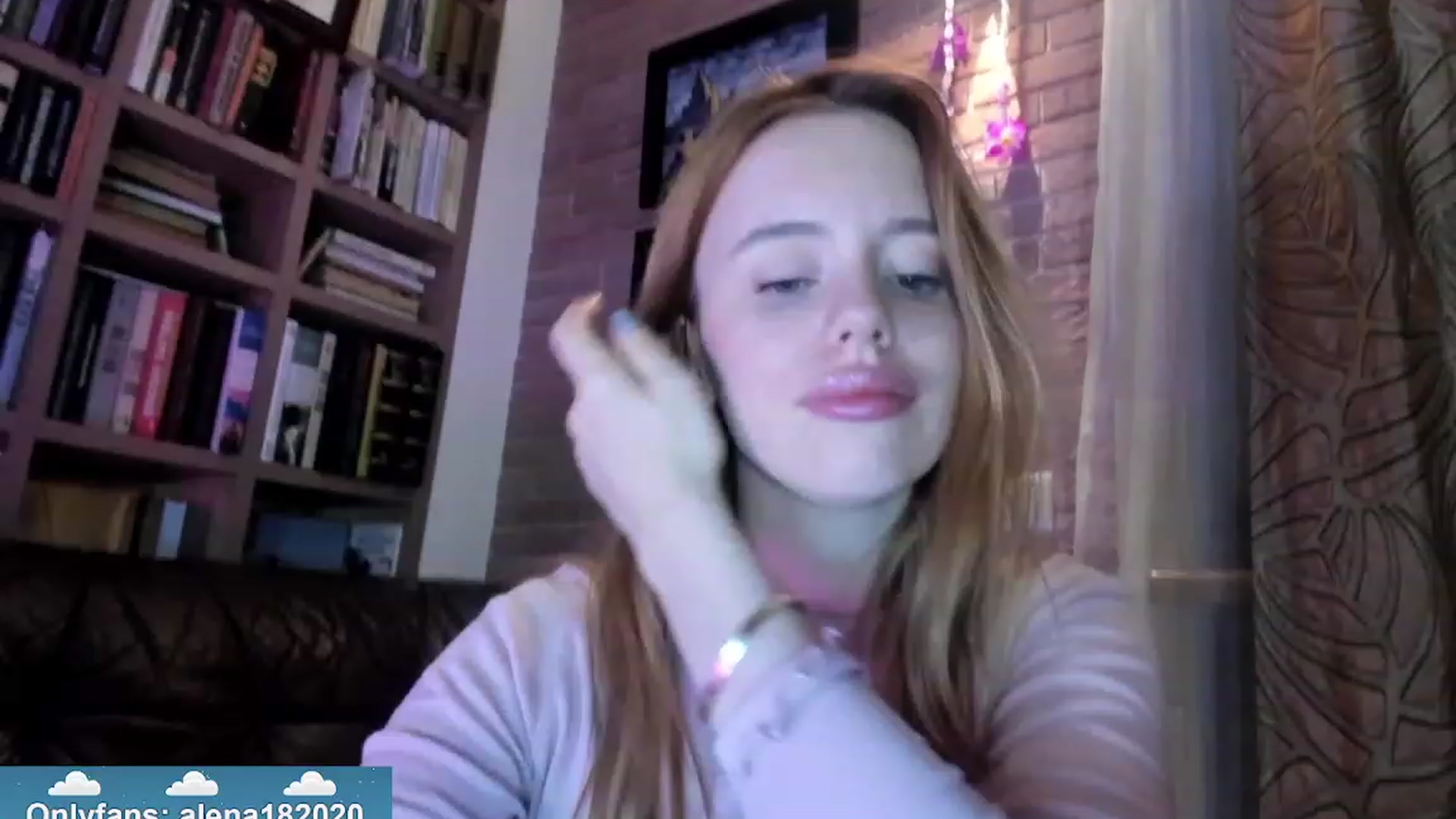 Gallery image thumbnail from Alena29's myfreecams stream on, 12/24/2023, 23:24 image 13 of 20
