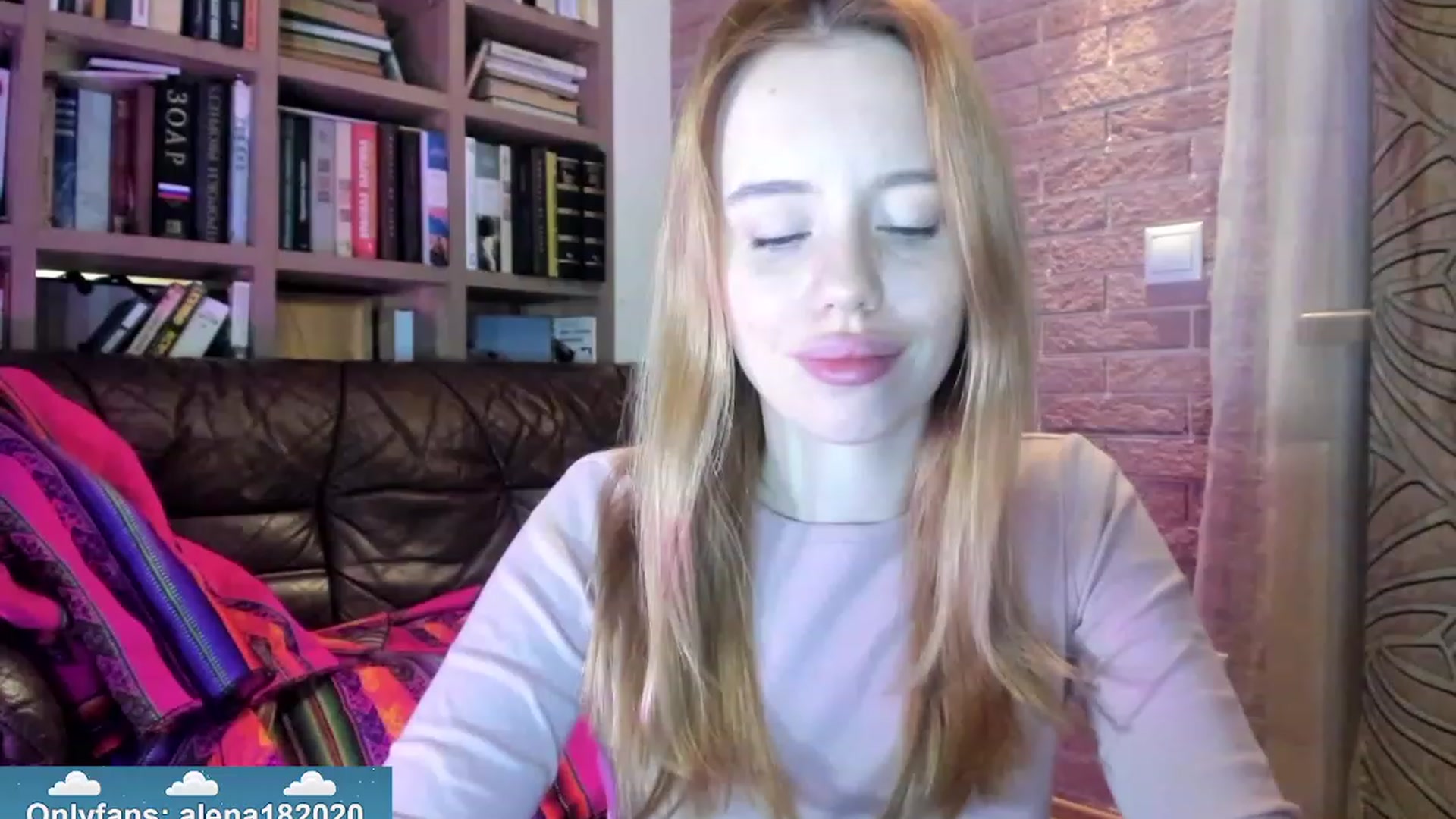 Gallery image thumbnail from Alena29's myfreecams stream on, 12/24/2023, 23:24 image 1 of 20
