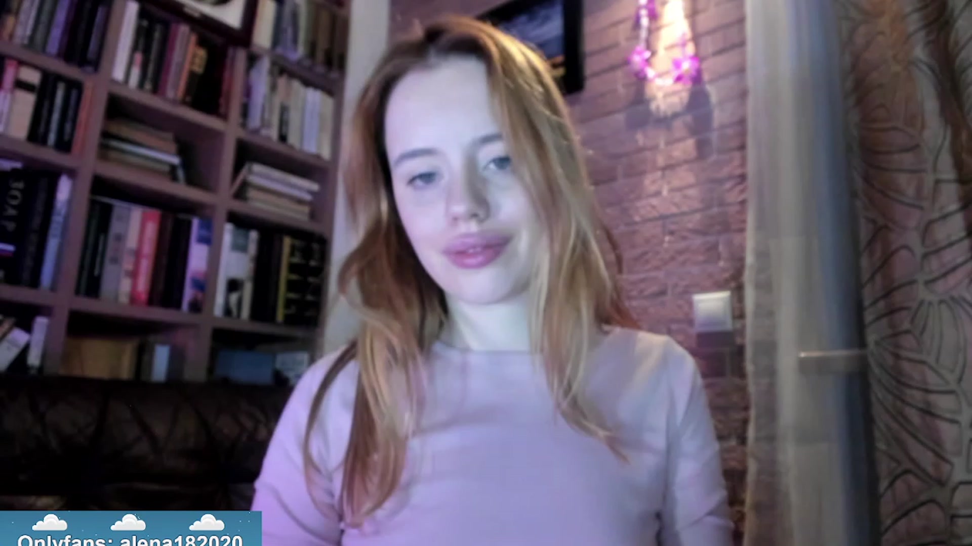 Gallery image thumbnail from Alena29's myfreecams stream on, 12/24/2023, 23:24 image 15 of 20