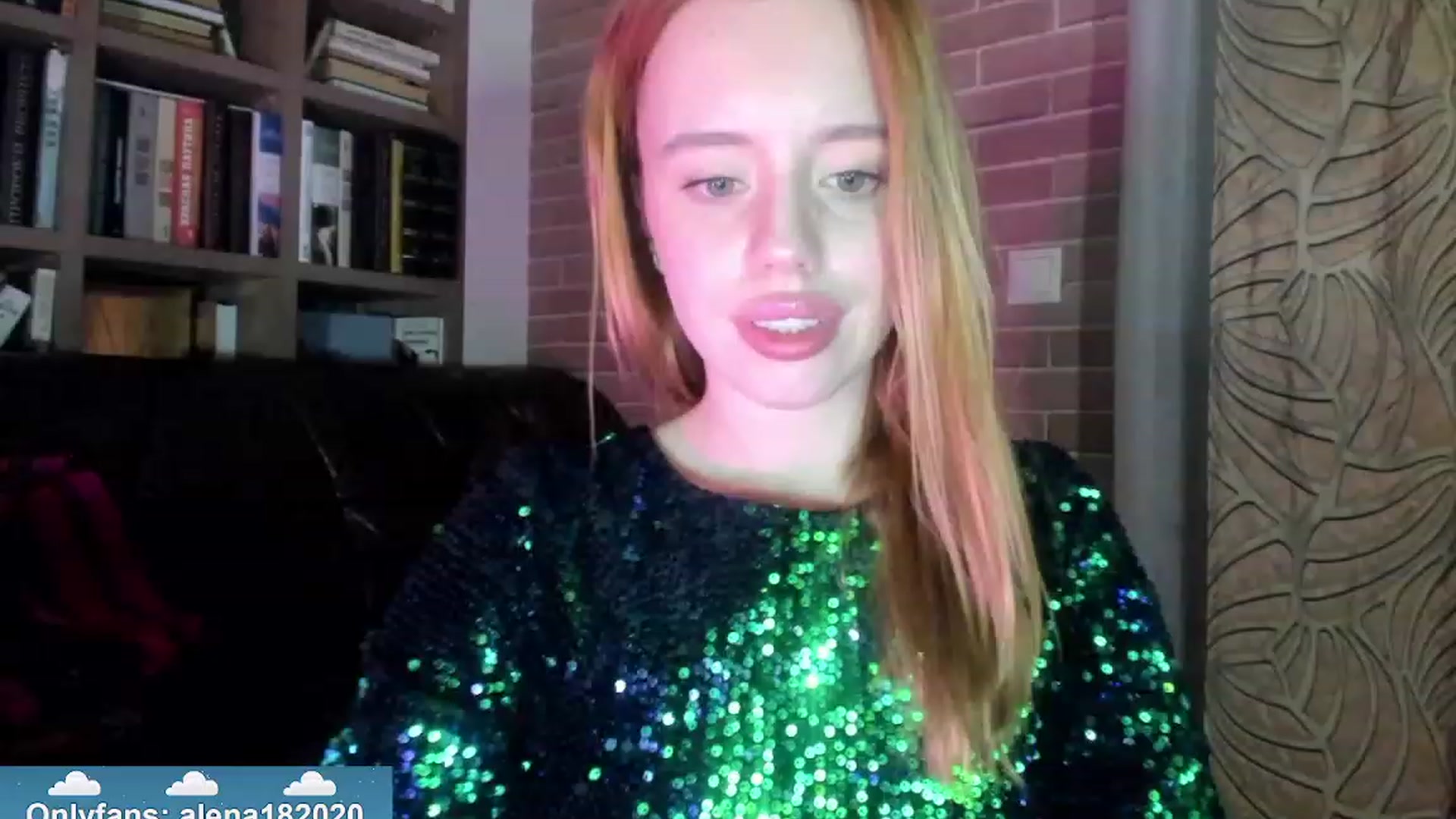 Gallery image thumbnail from Alena29's myfreecams stream on, 12/25/2023, 21:29 image 8 of 20