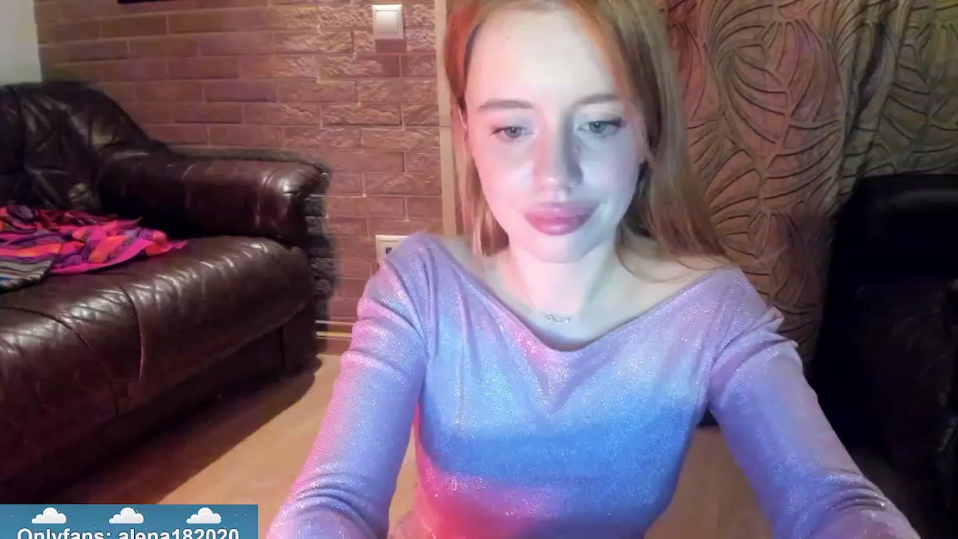 Gallery image thumbnail from Alena29's myfreecams stream on, 12/29/2023, 16:18 image 15 of 20