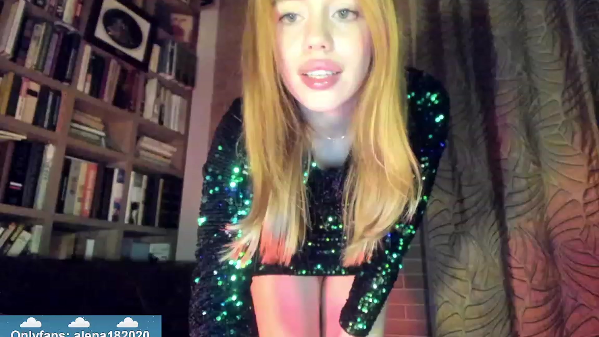 Gallery image thumbnail from Alena29's myfreecams stream on, 12/30/2023, 19:19 image 4 of 20