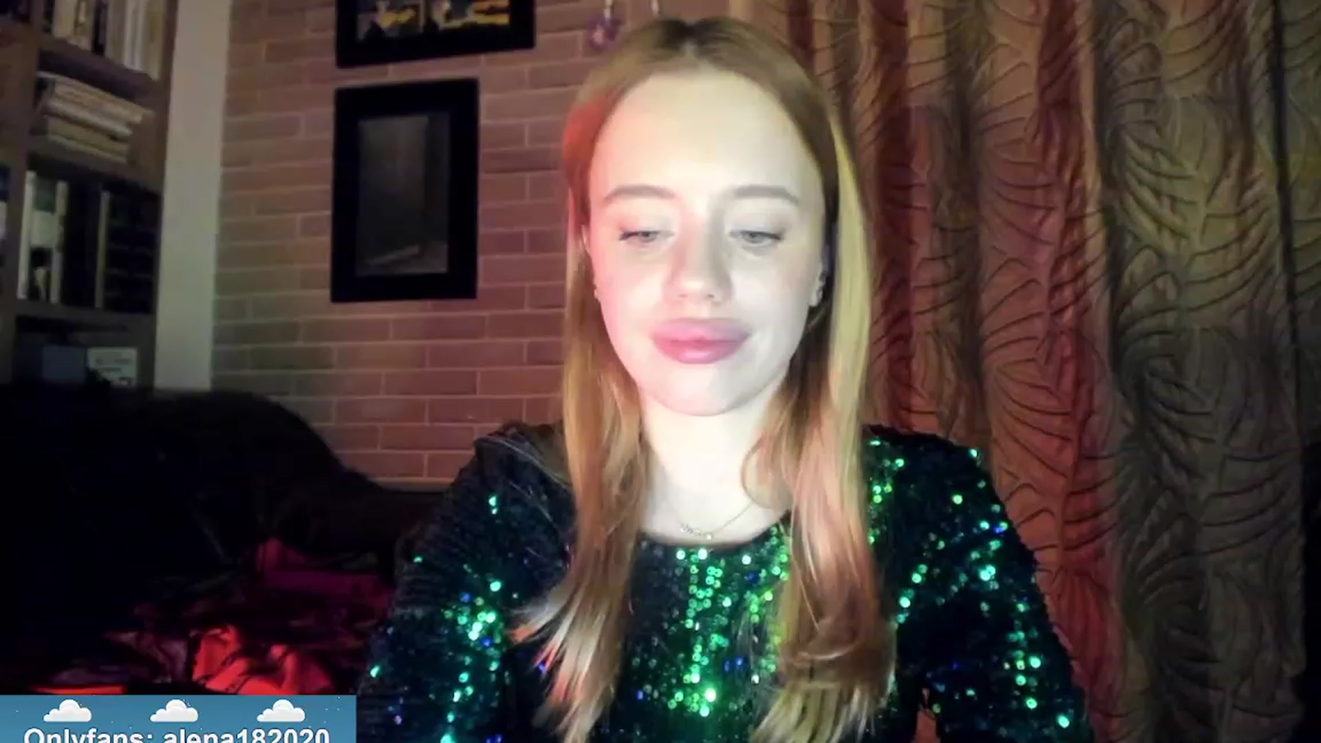 Gallery image thumbnail from Alena29's myfreecams stream on, 12/30/2023, 21:35 image 1 of 20