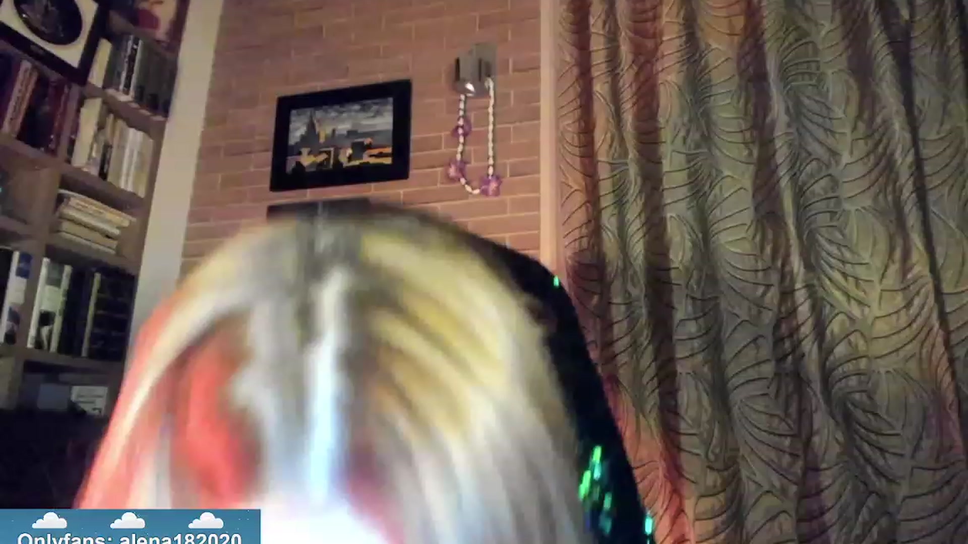 Gallery image thumbnail from Alena29's myfreecams stream on, 12/30/2023, 21:35 image 16 of 20