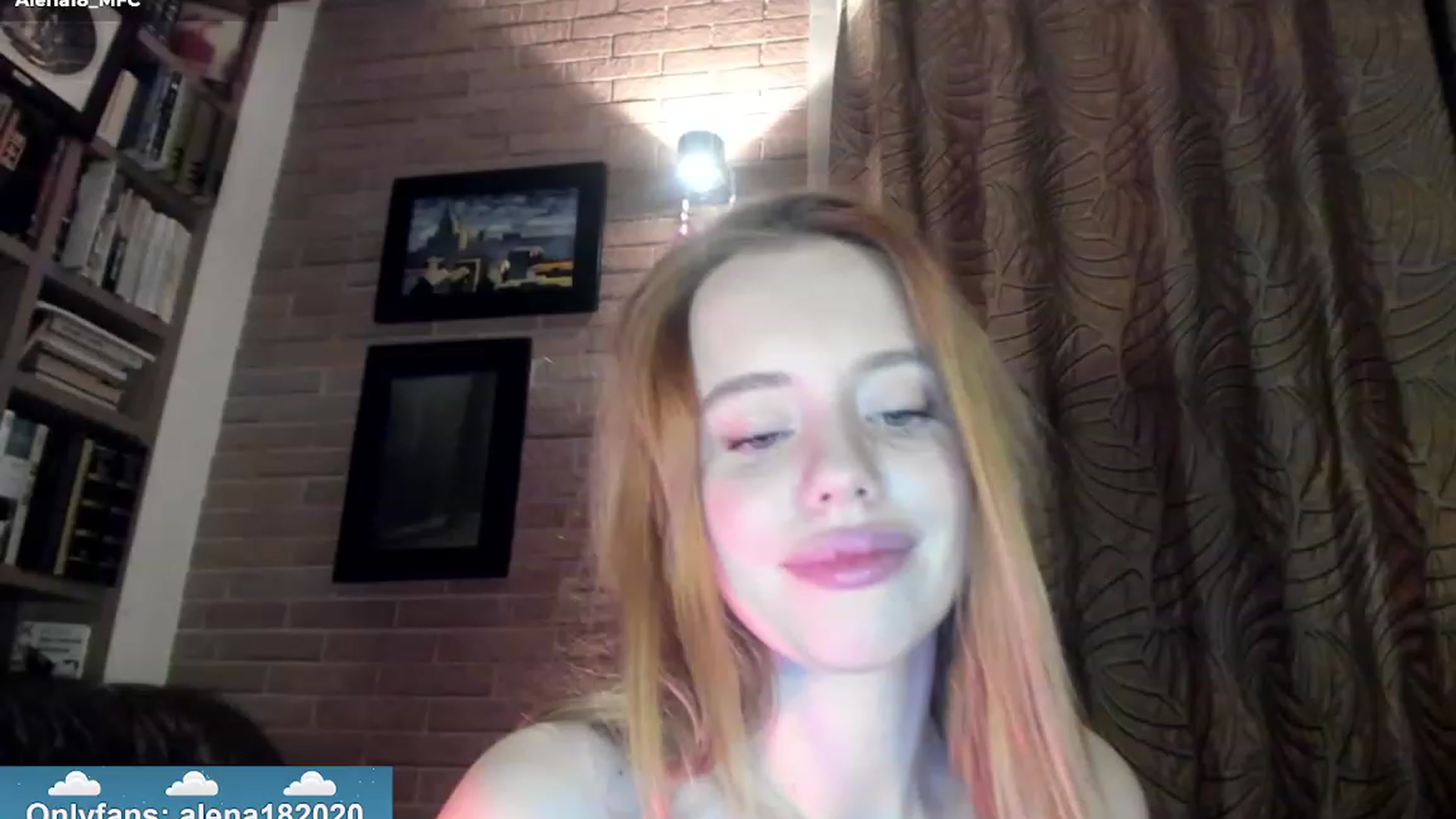 Gallery image thumbnail from Alena29's myfreecams stream on, 01/05/2024, 19:20 image 5 of 20