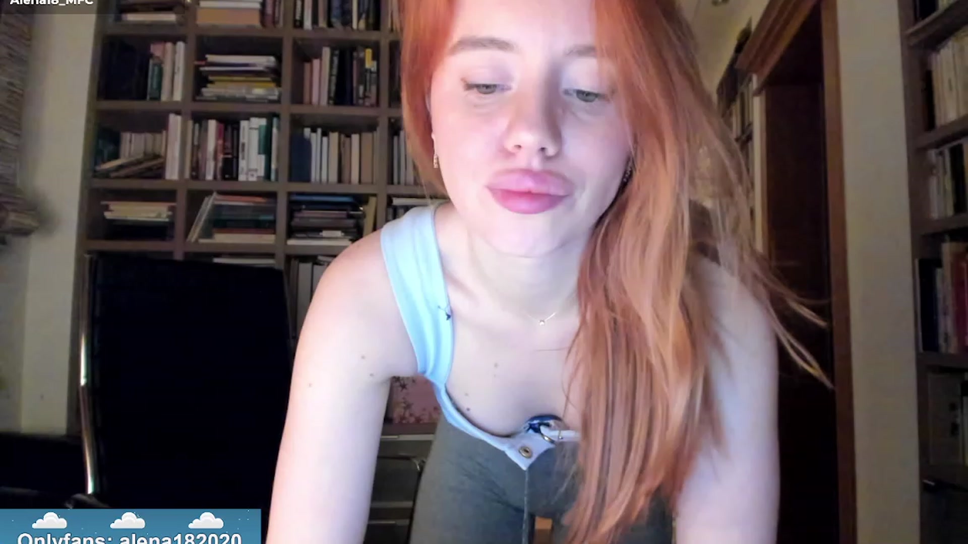 Gallery image thumbnail from Alena29's myfreecams stream on, 01/19/2024, 16:20 image 2 of 20