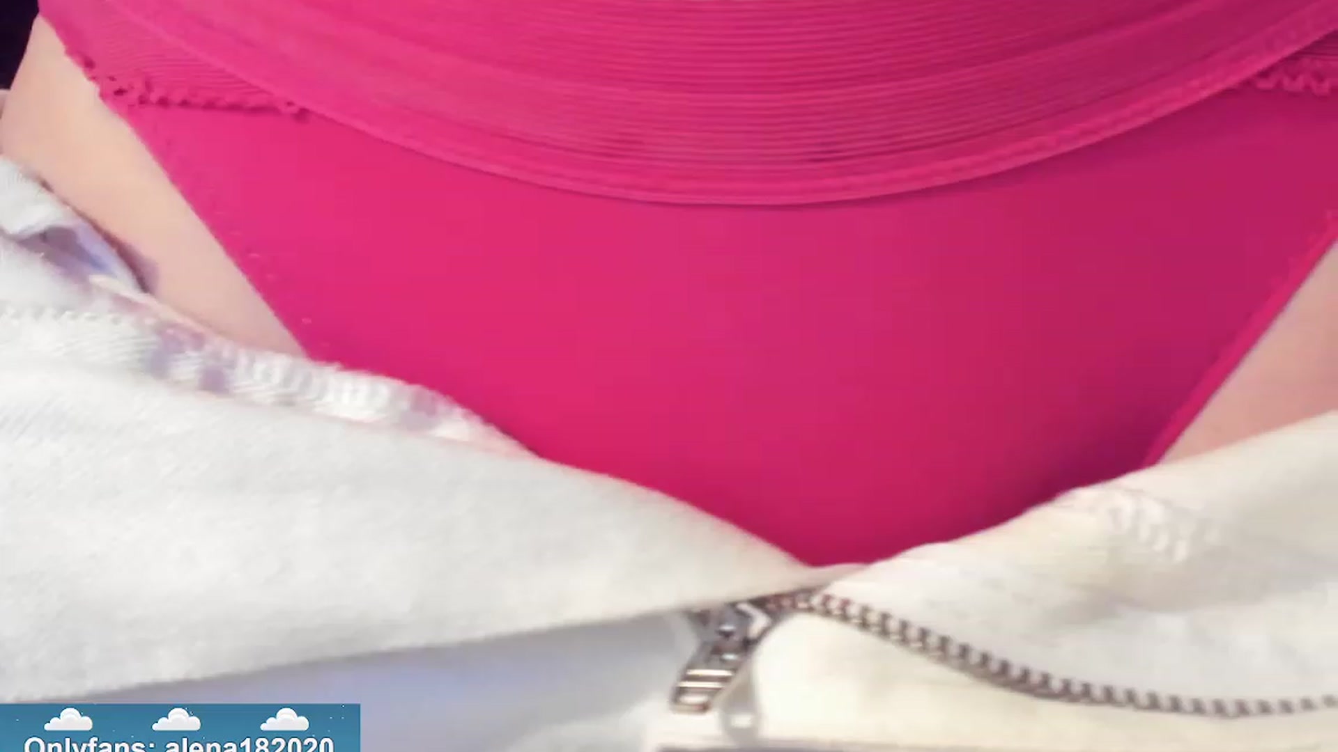 Gallery image thumbnail from Alena29's myfreecams stream on, 01/23/2024, 17:48 image 14 of 20