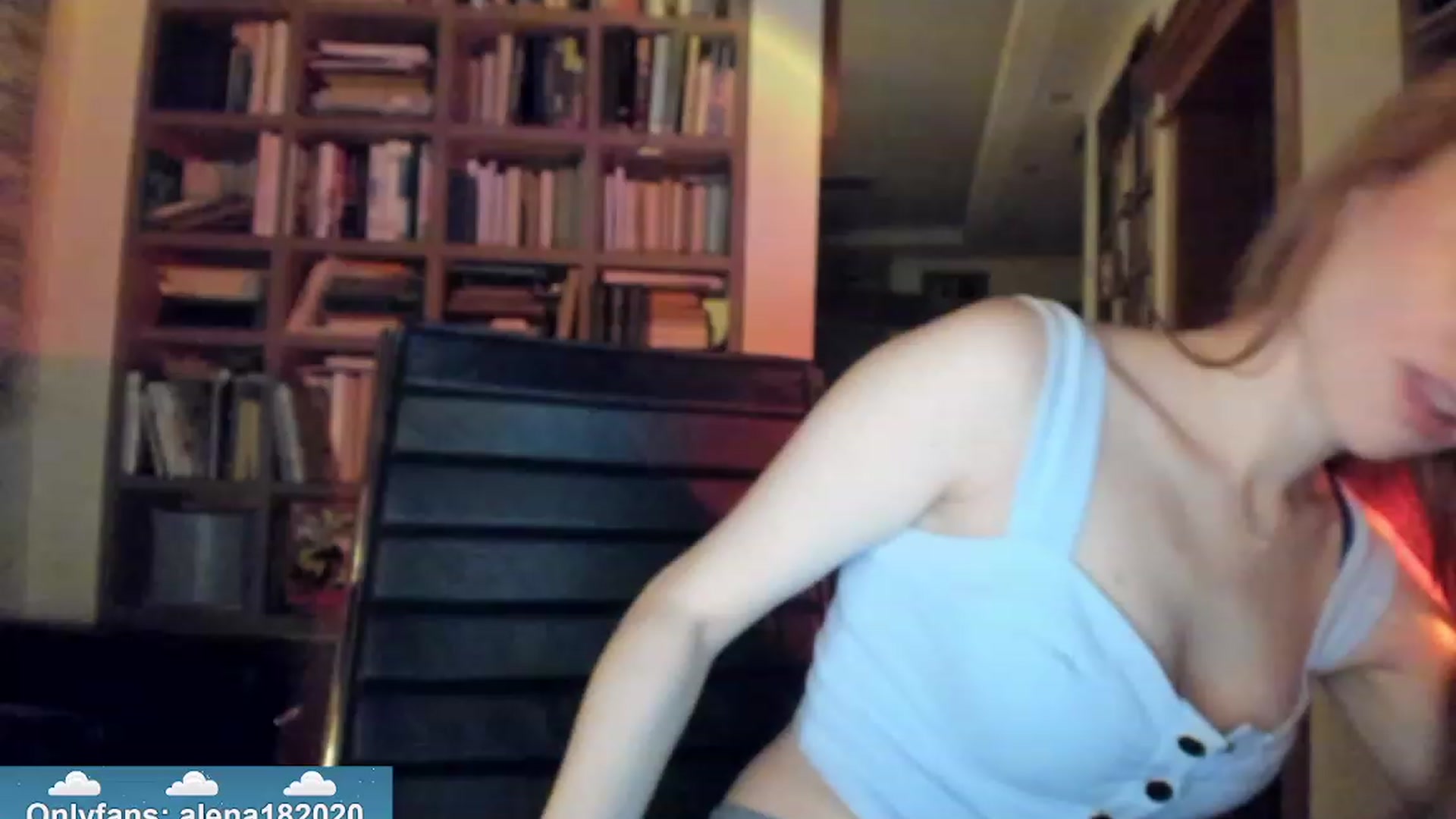 Gallery image thumbnail from Alena29's myfreecams stream on, 01/25/2024, 14:35 image 15 of 20