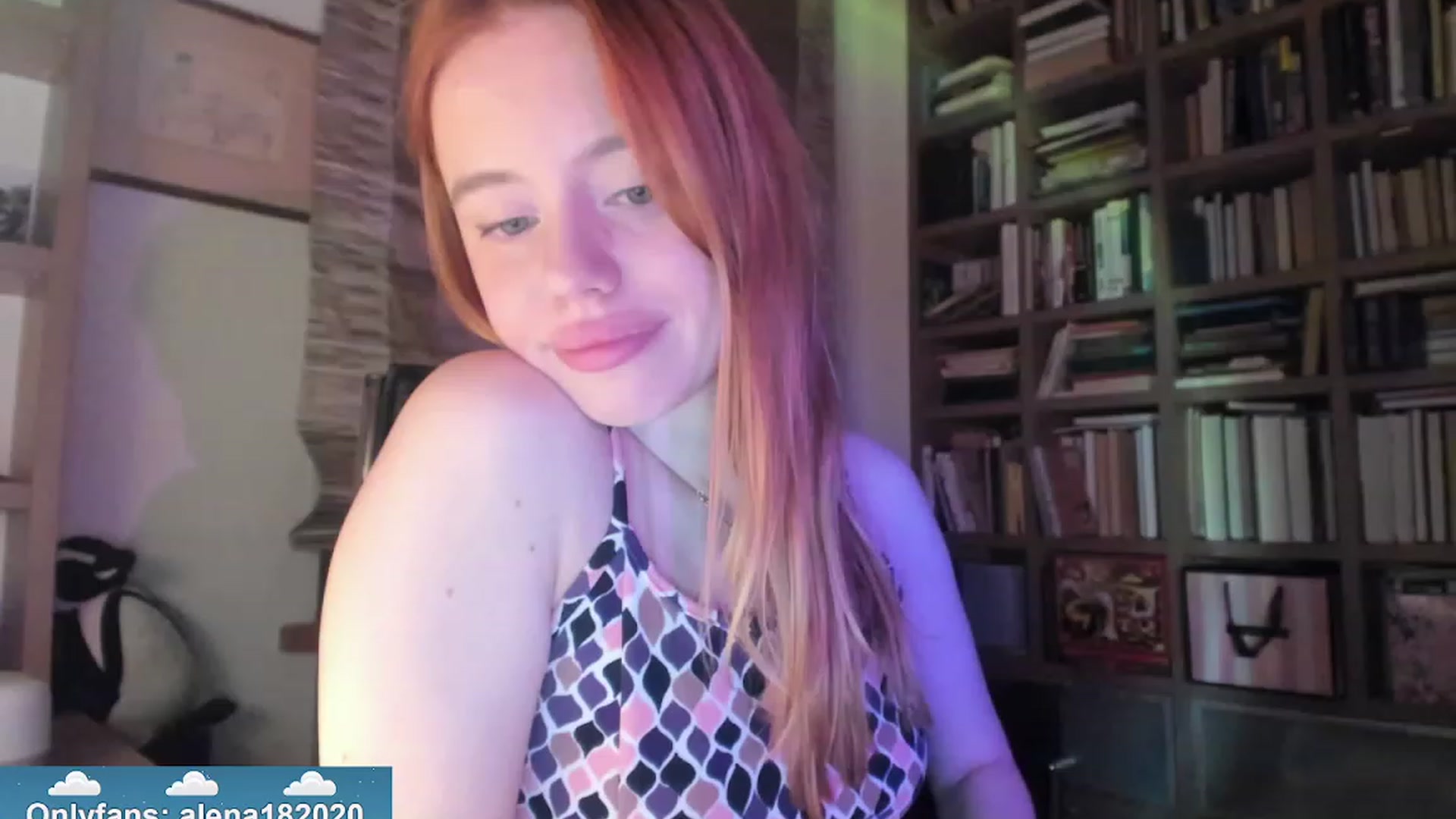 Gallery image thumbnail from Alena29's myfreecams stream on, 01/26/2024, 19:13 image 17 of 20