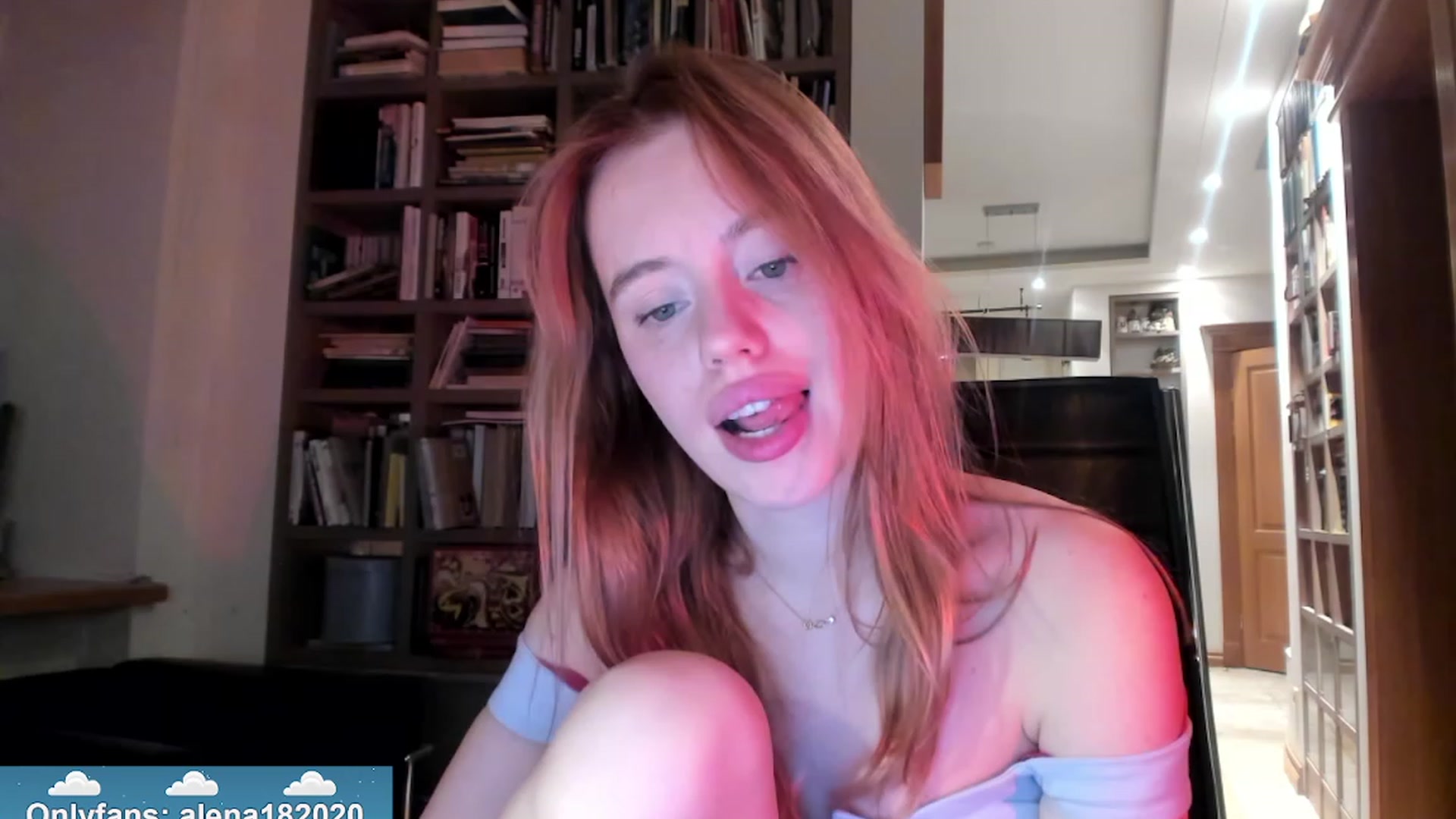Gallery image thumbnail from Alena29's myfreecams stream on, 01/27/2024, 20:16 image 10 of 20