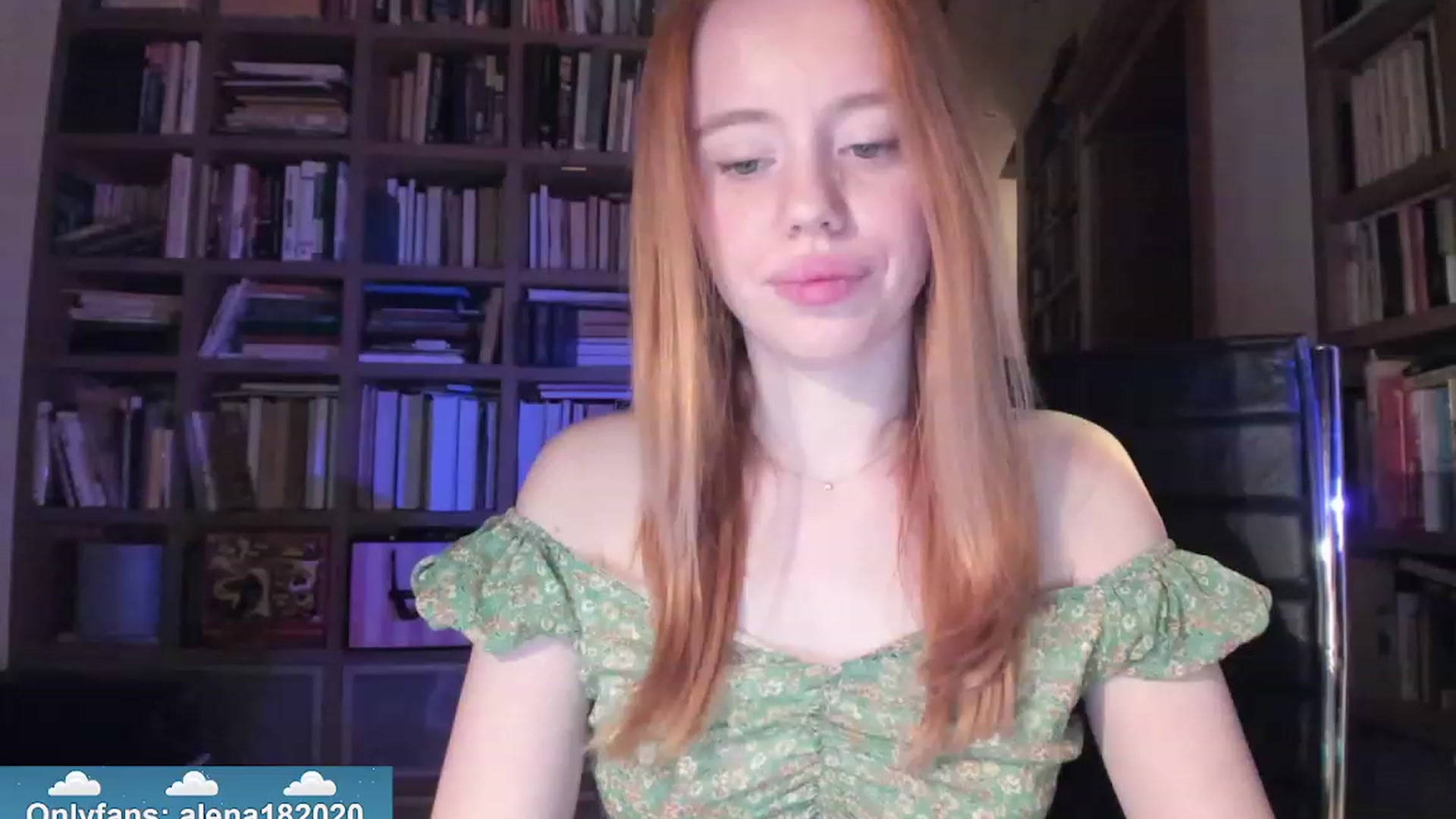 Gallery image thumbnail from Alena29's myfreecams stream on, 02/01/2024, 18:03 image 19 of 20