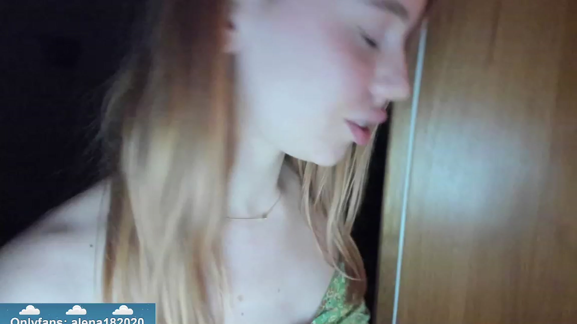 Gallery image thumbnail from Alena29's myfreecams stream on, 02/01/2024, 20:33 image 2 of 20