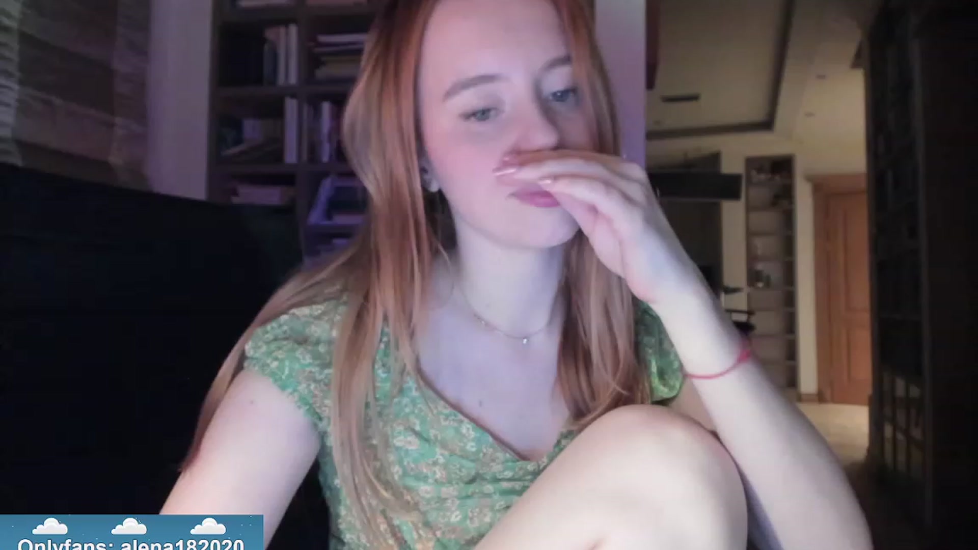 Gallery image thumbnail from Alena29's myfreecams stream on, 02/01/2024, 20:33 image 20 of 20