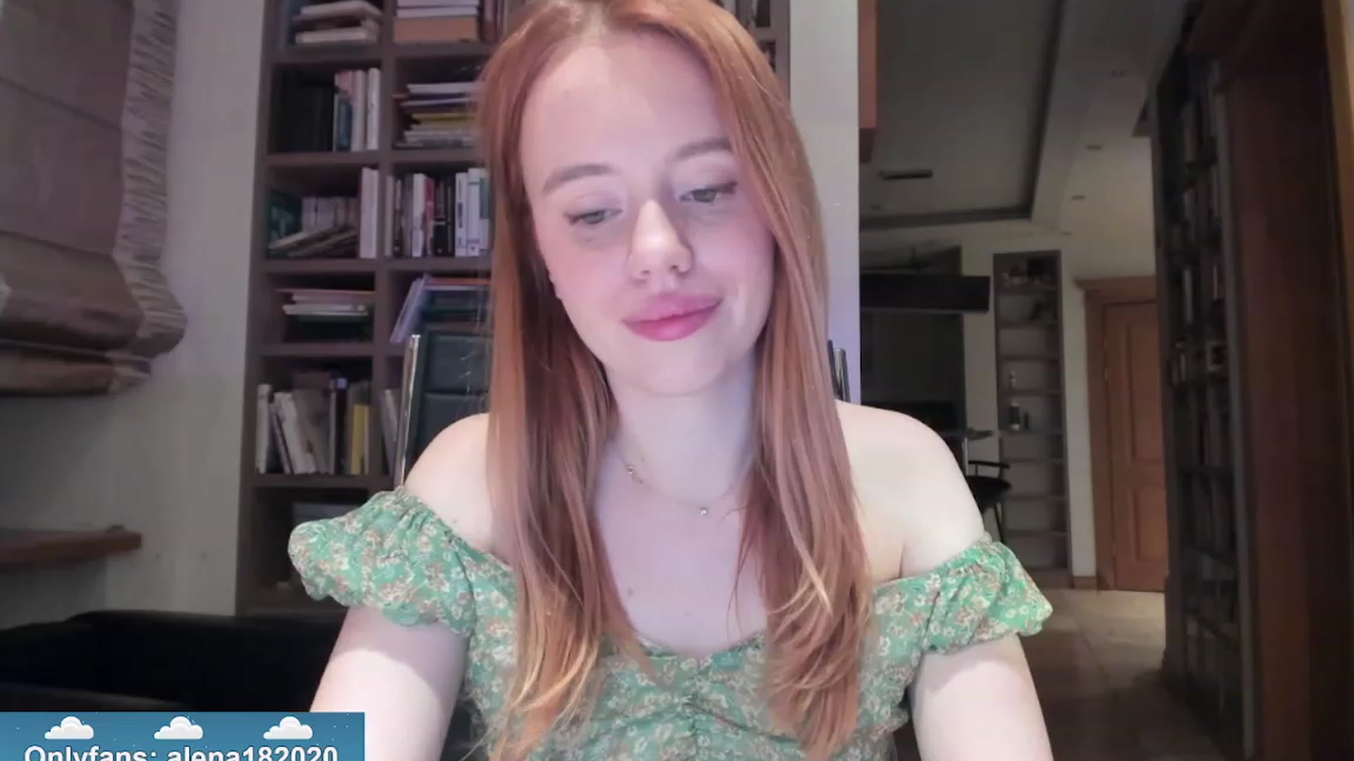 Gallery image thumbnail from Alena29's myfreecams stream on, 02/01/2024, 20:33 image 4 of 20