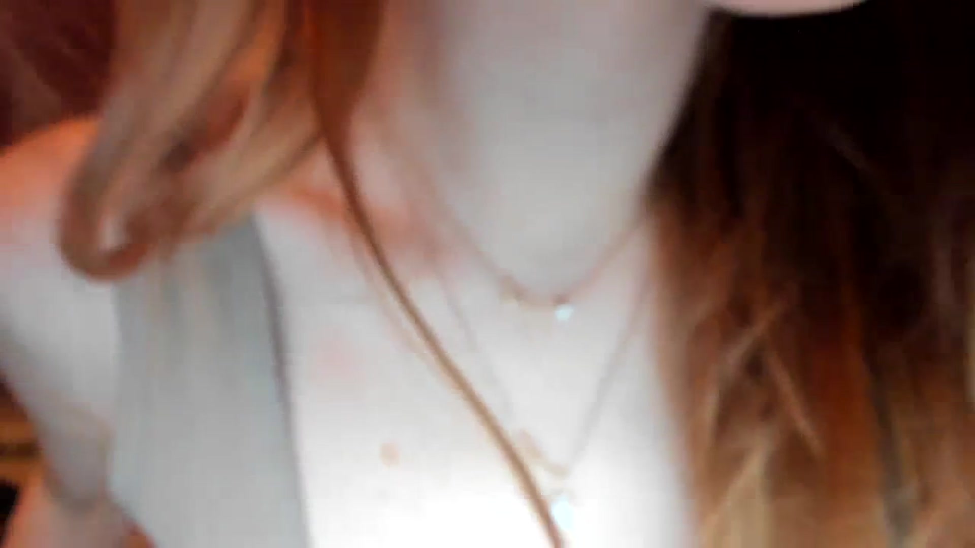Gallery image thumbnail from Alena29's myfreecams stream on, 02/04/2024, 20:54 image 11 of 20