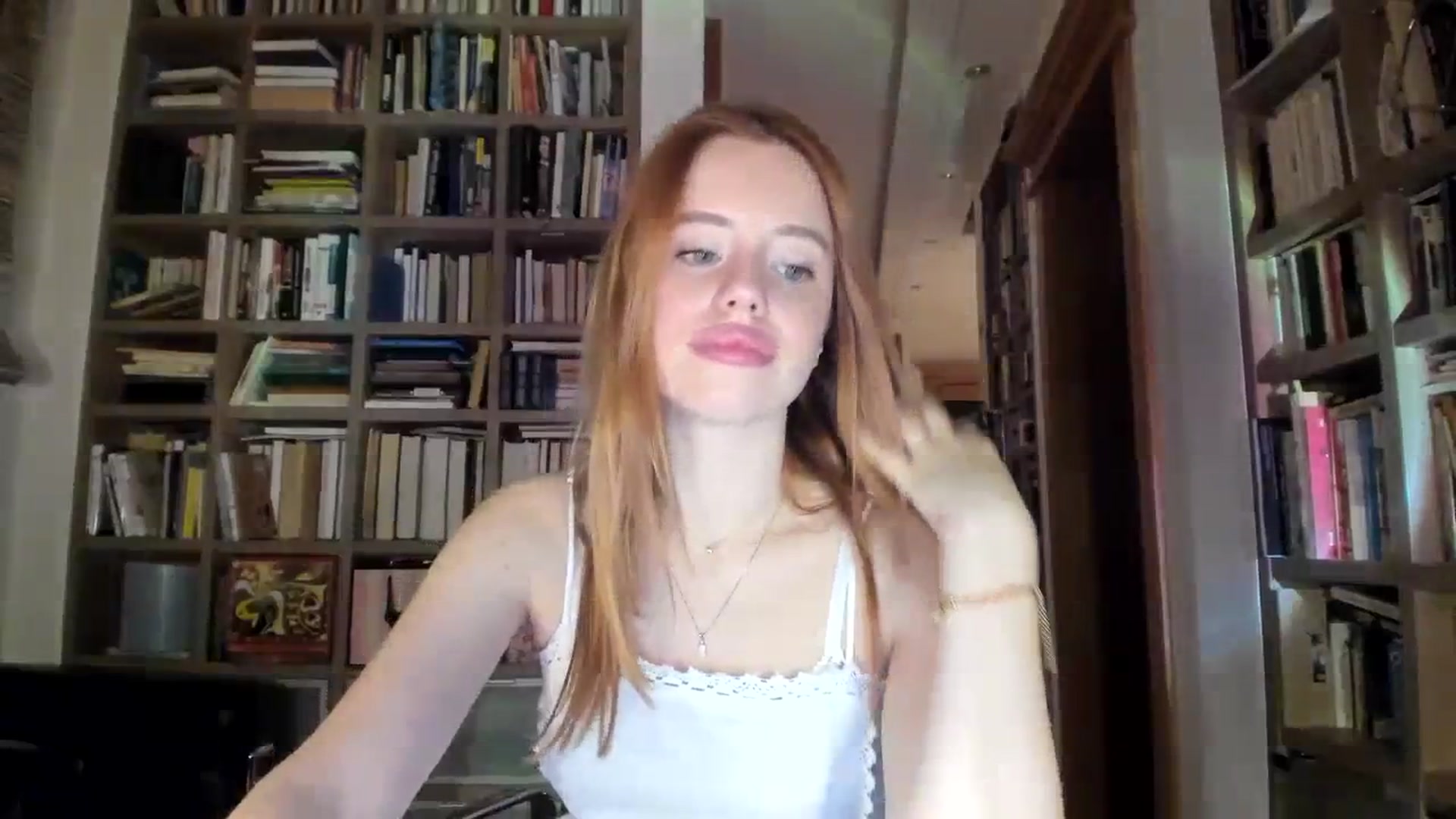 Gallery image thumbnail from Alena29's myfreecams stream on, 02/05/2024, 17:57 image 4 of 20