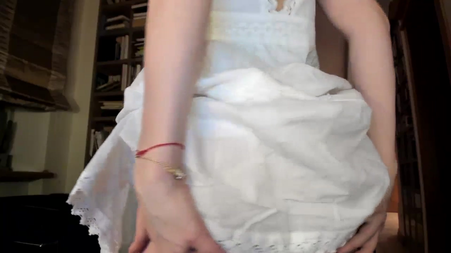 Gallery image thumbnail from Alena29's myfreecams stream on, 02/05/2024, 17:57 image 2 of 20