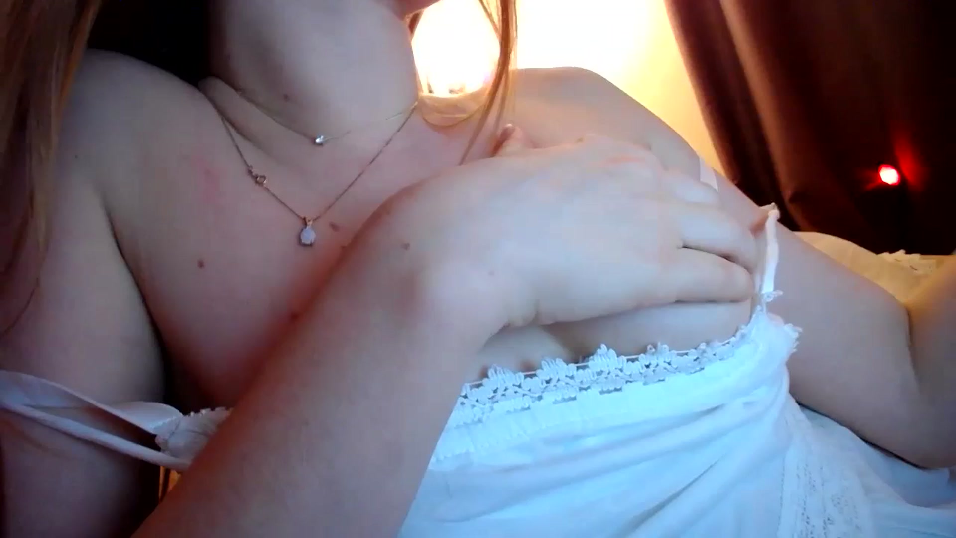 Gallery image thumbnail from Alena29's myfreecams stream on, 02/05/2024, 18:55 image 1 of 20
