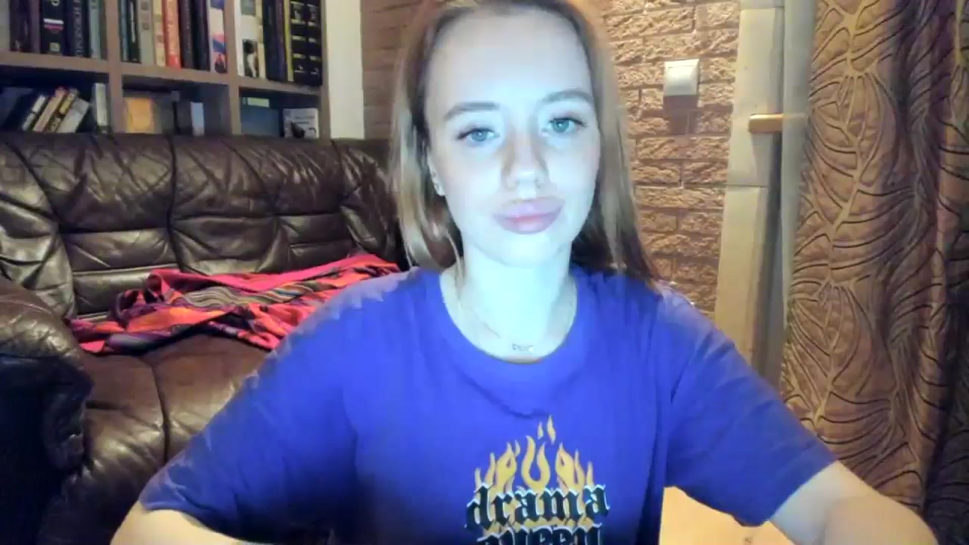 Gallery image thumbnail from Alena29's myfreecams stream on, 02/07/2024, 19:20 image 8 of 20