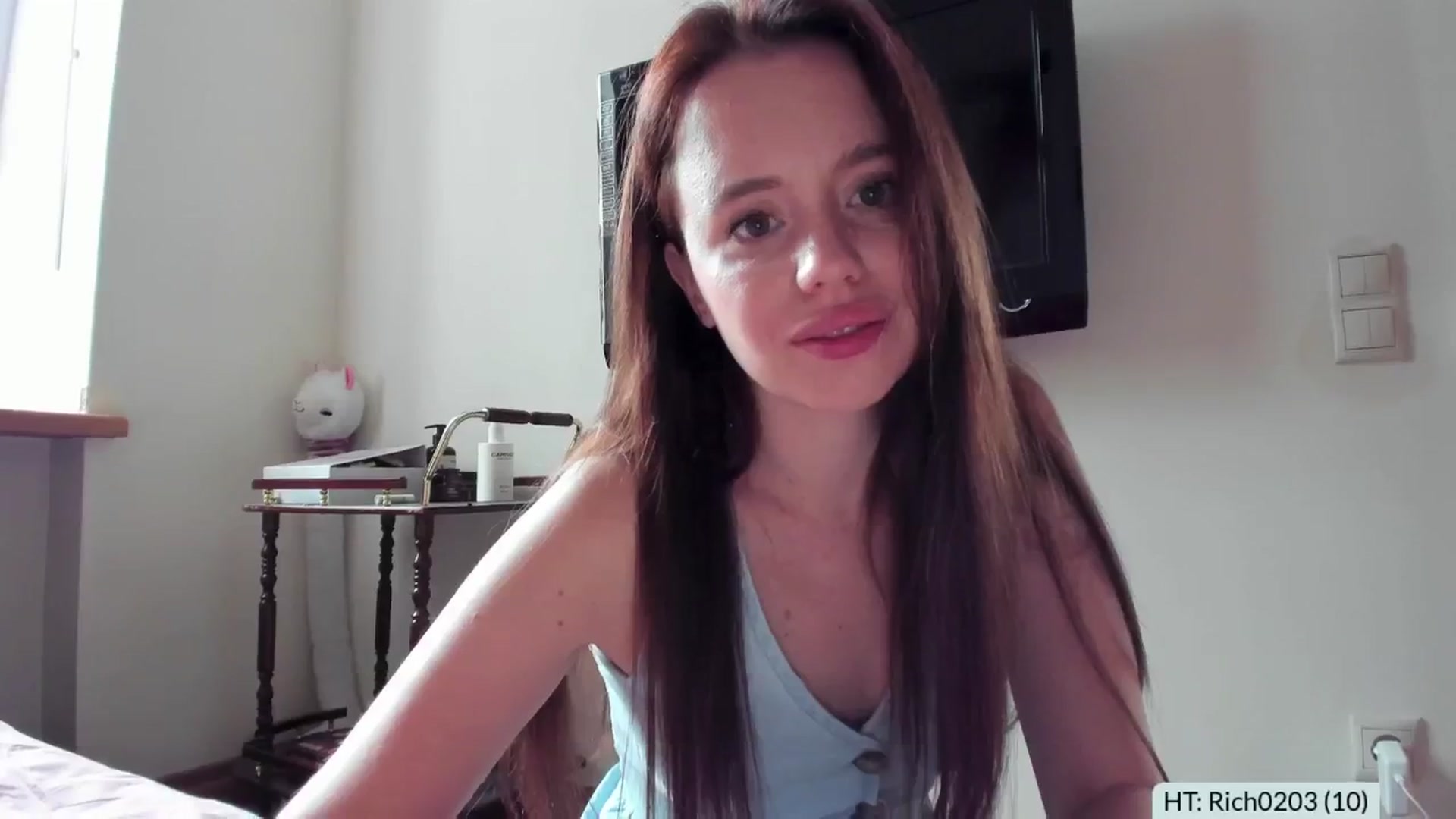 Gallery image thumbnail from Alena29's myfreecams stream on, 08/01/2024, 16:11 image 11 of 20