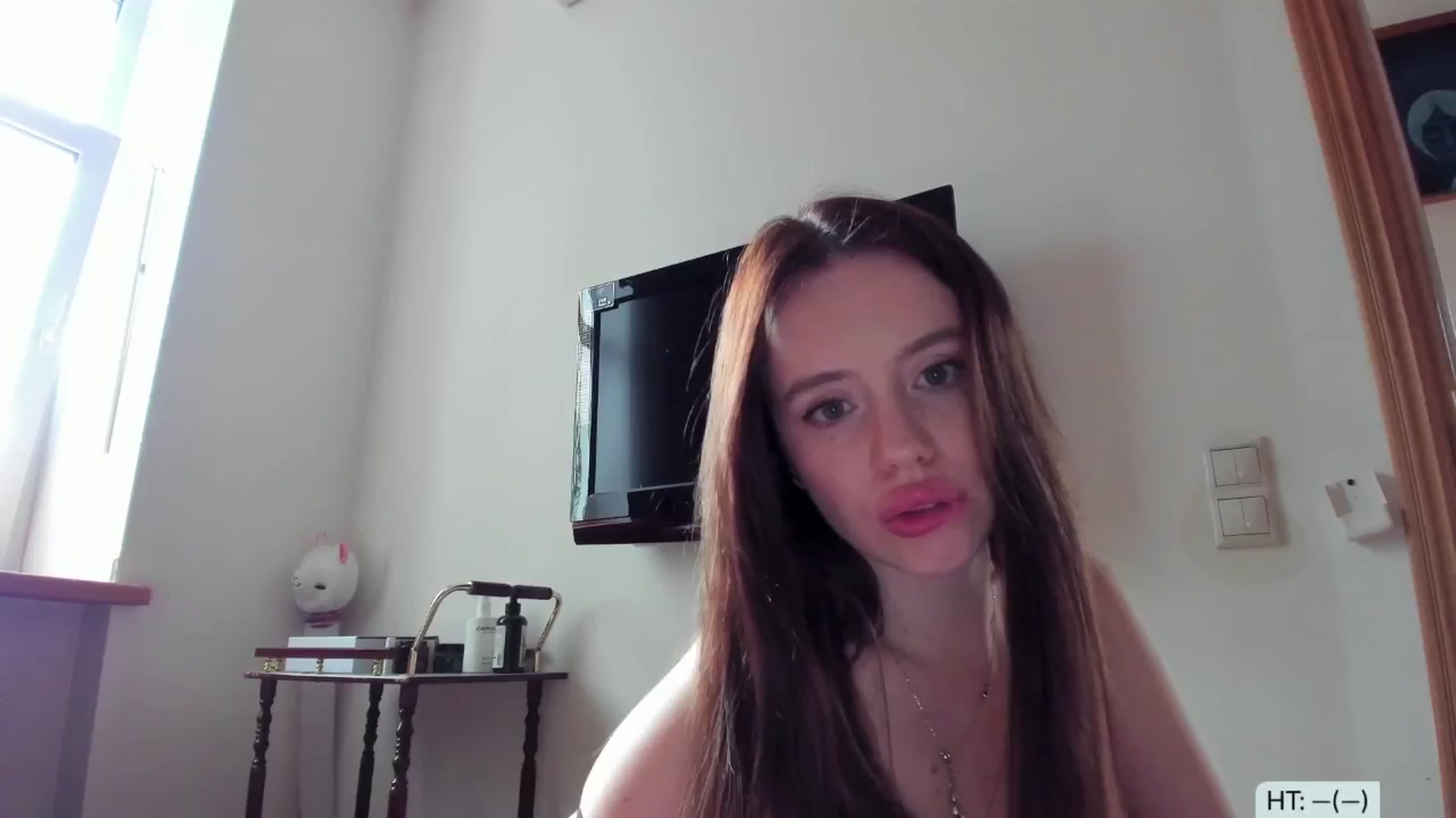 Gallery image thumbnail from Alena29's myfreecams stream on, 08/07/2024, 14:57 image 9 of 20