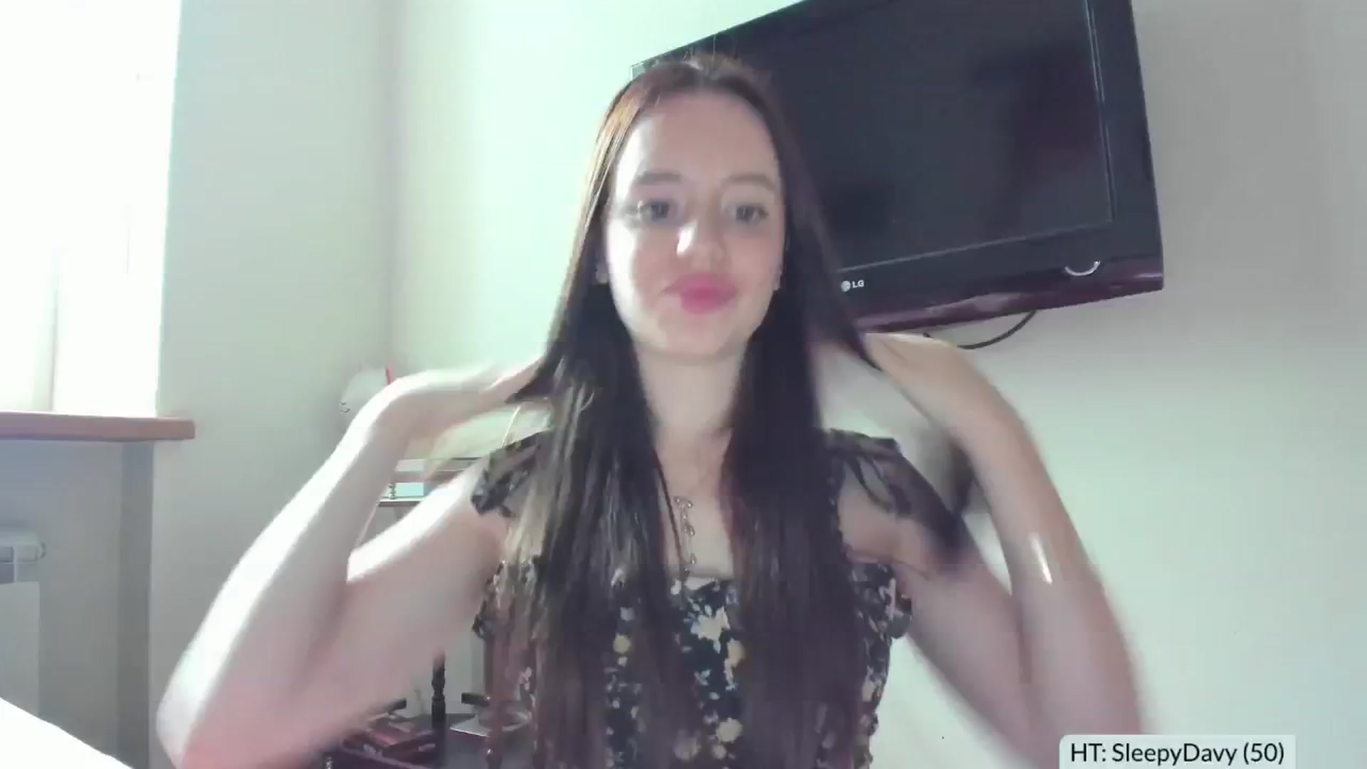 Gallery image thumbnail from Alena29's myfreecams stream on, 08/07/2024, 17:47 image 1 of 20