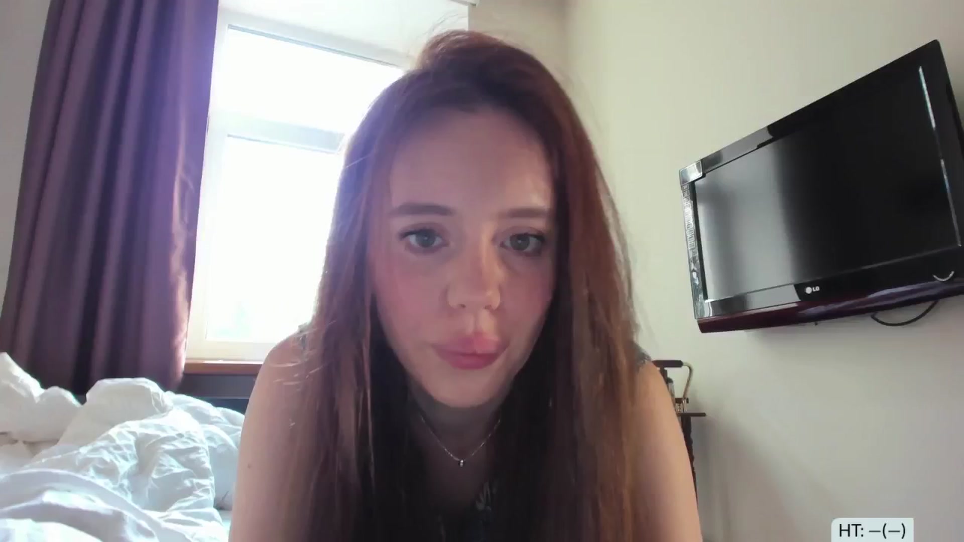 Gallery image thumbnail from Alena29's myfreecams stream on, 08/13/2024, 16:27 image 1 of 20