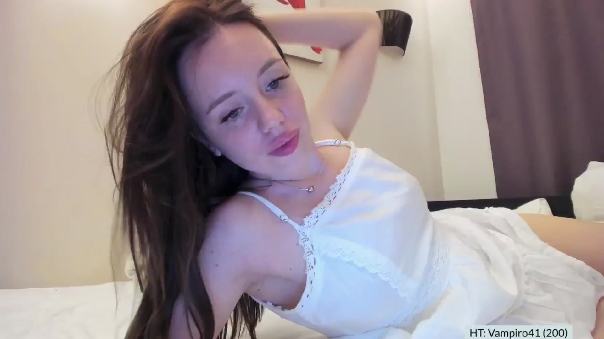 Gallery image thumbnail from Alena29's myfreecams stream on, 08/26/2024, 20:51 image 17 of 20
