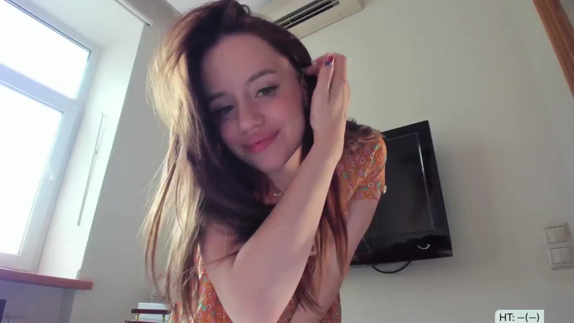 Gallery image thumbnail from Alena29's myfreecams stream on, 08/29/2024, 15:28 image 8 of 20