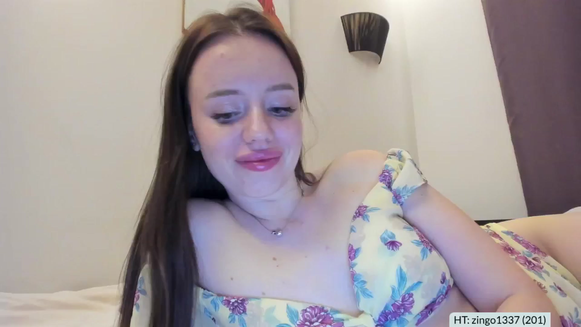 Gallery image thumbnail from Alena29's myfreecams stream on, 09/04/2024, 20:13 image 16 of 20