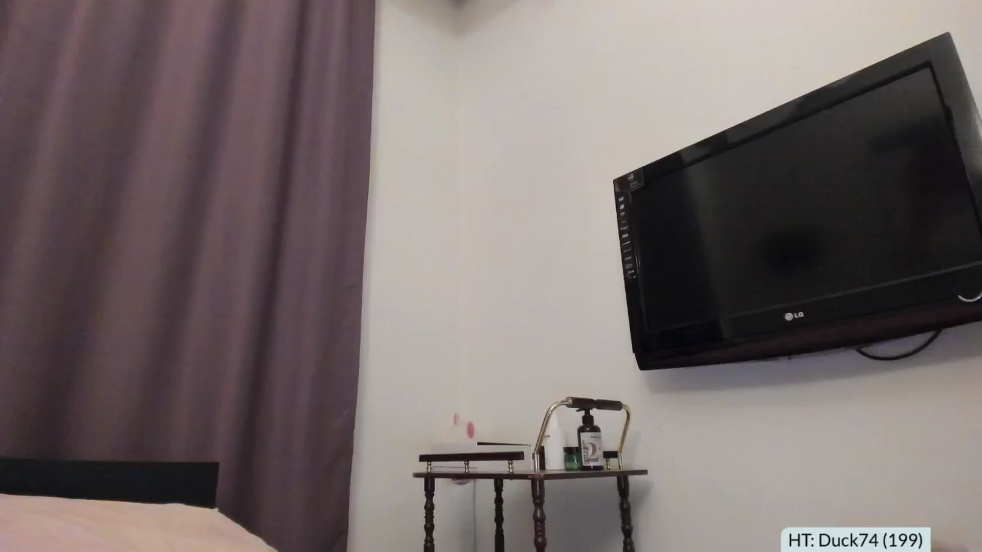 Gallery image thumbnail from Alena29's myfreecams stream on, 09/08/2024, 17:40 image 13 of 20
