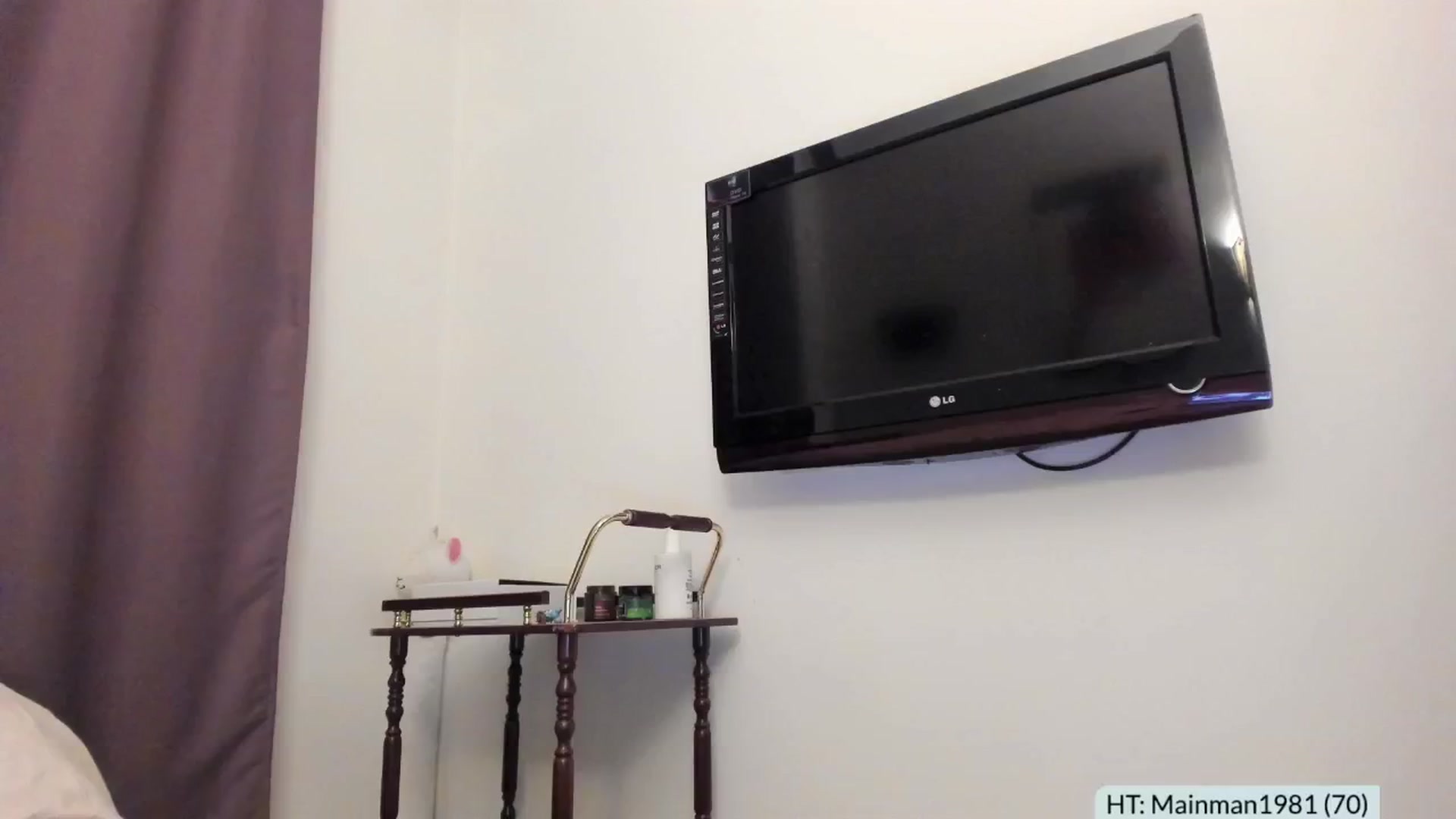 Gallery image thumbnail from Alena29's myfreecams stream on, 09/17/2024, 16:18 image 18 of 20