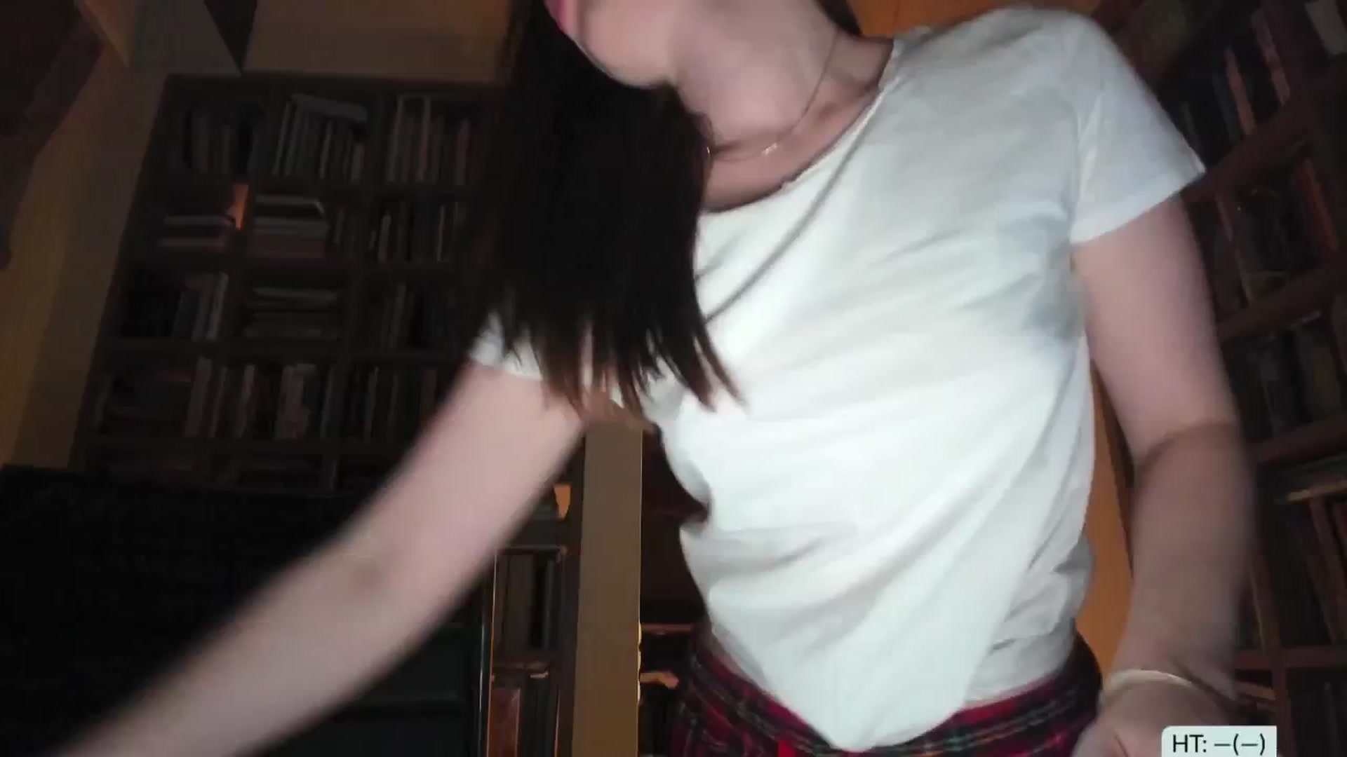 Gallery image thumbnail from Alena29's myfreecams stream on, 09/19/2024, 17:58 image 7 of 20