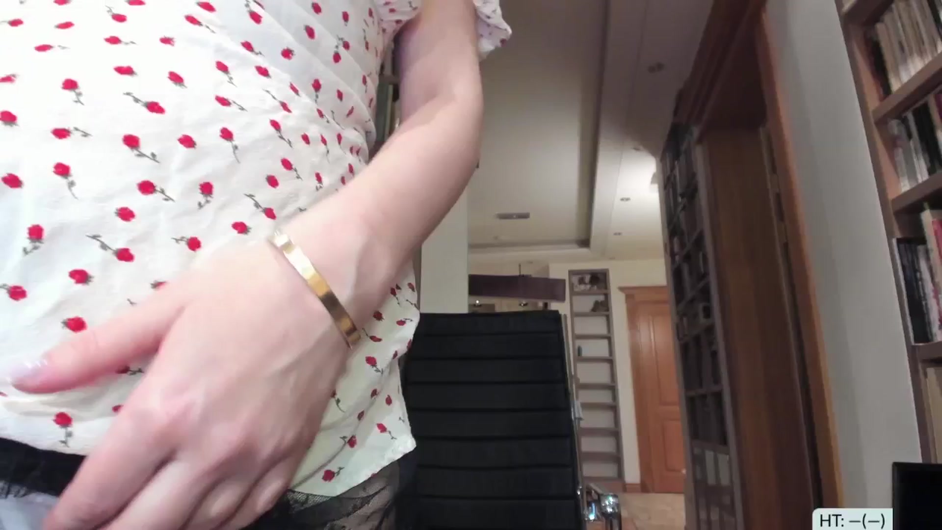 Gallery image thumbnail from Alena29's myfreecams stream on, 09/26/2024, 16:51 image 16 of 20
