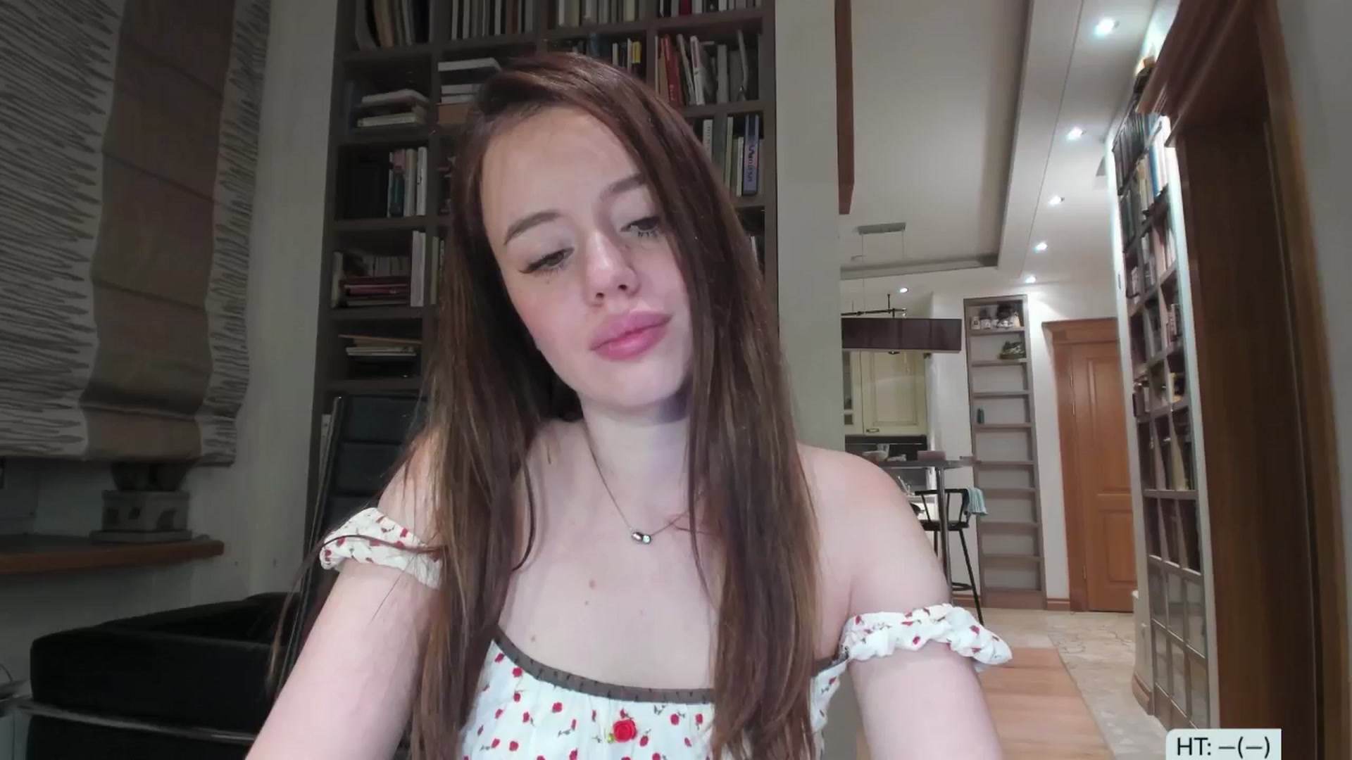 Gallery image thumbnail from Alena29's myfreecams stream on, 09/26/2024, 17:09 image 13 of 20