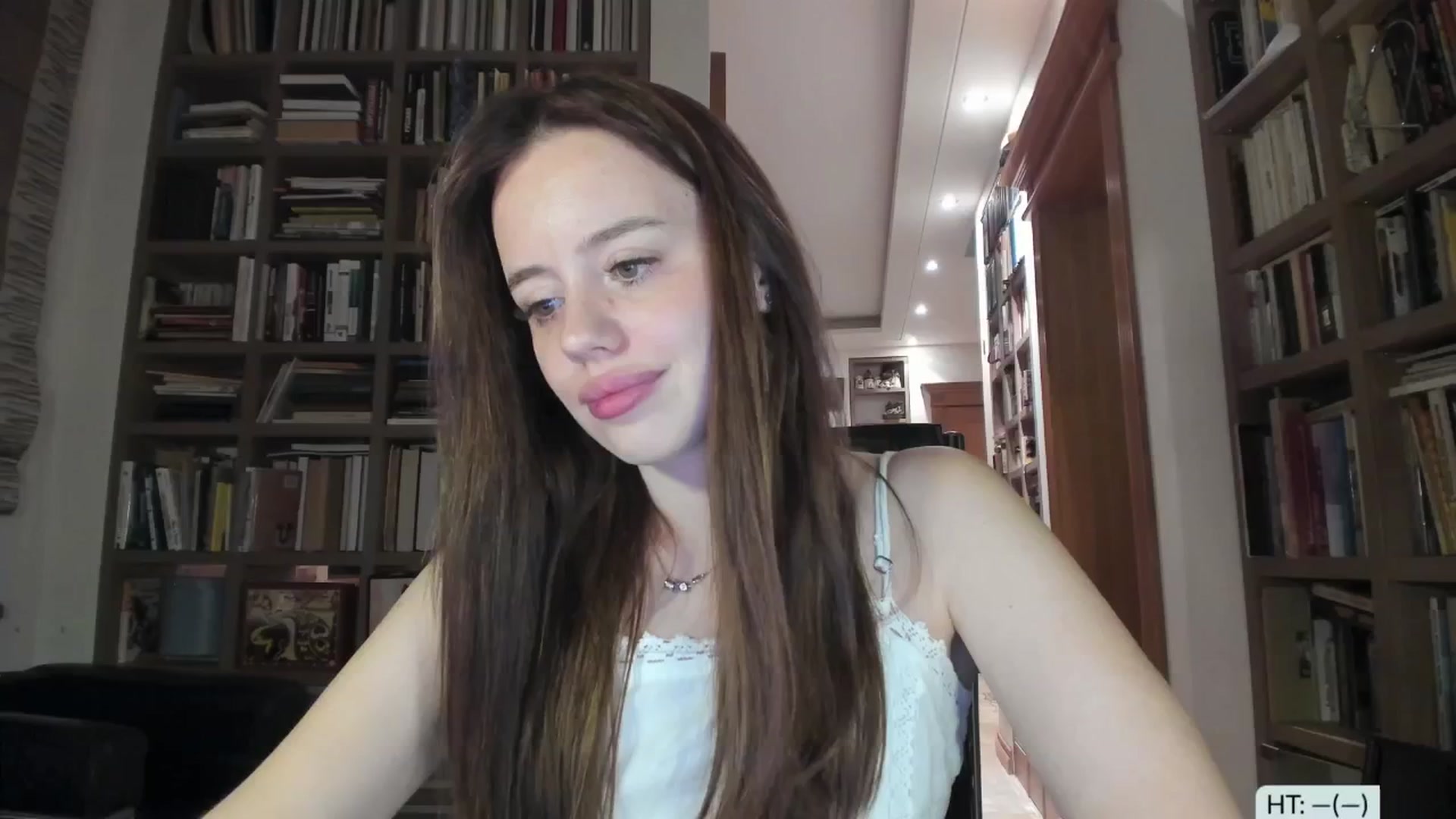 Gallery image thumbnail from Alena29's myfreecams stream on, 10/01/2024, 16:51 image 11 of 20
