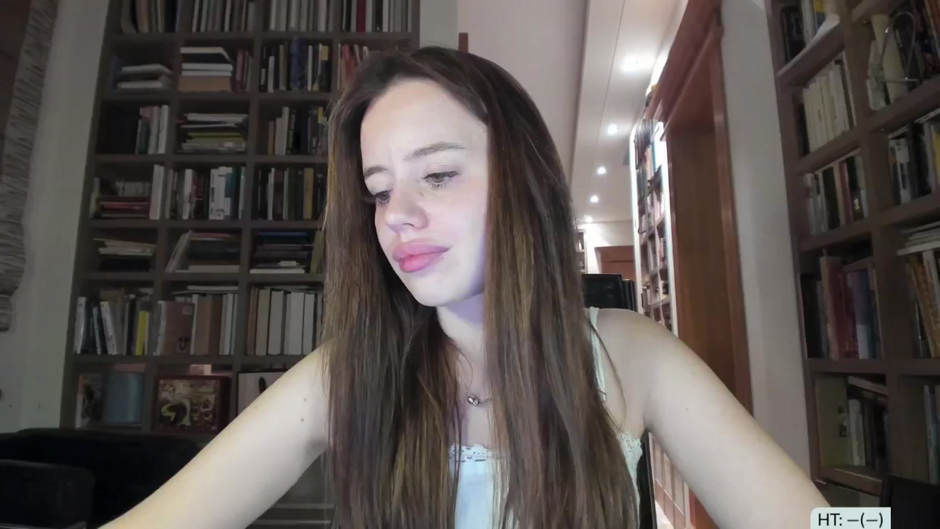 Gallery image thumbnail from Alena29's myfreecams stream on, 10/01/2024, 16:51 image 14 of 20