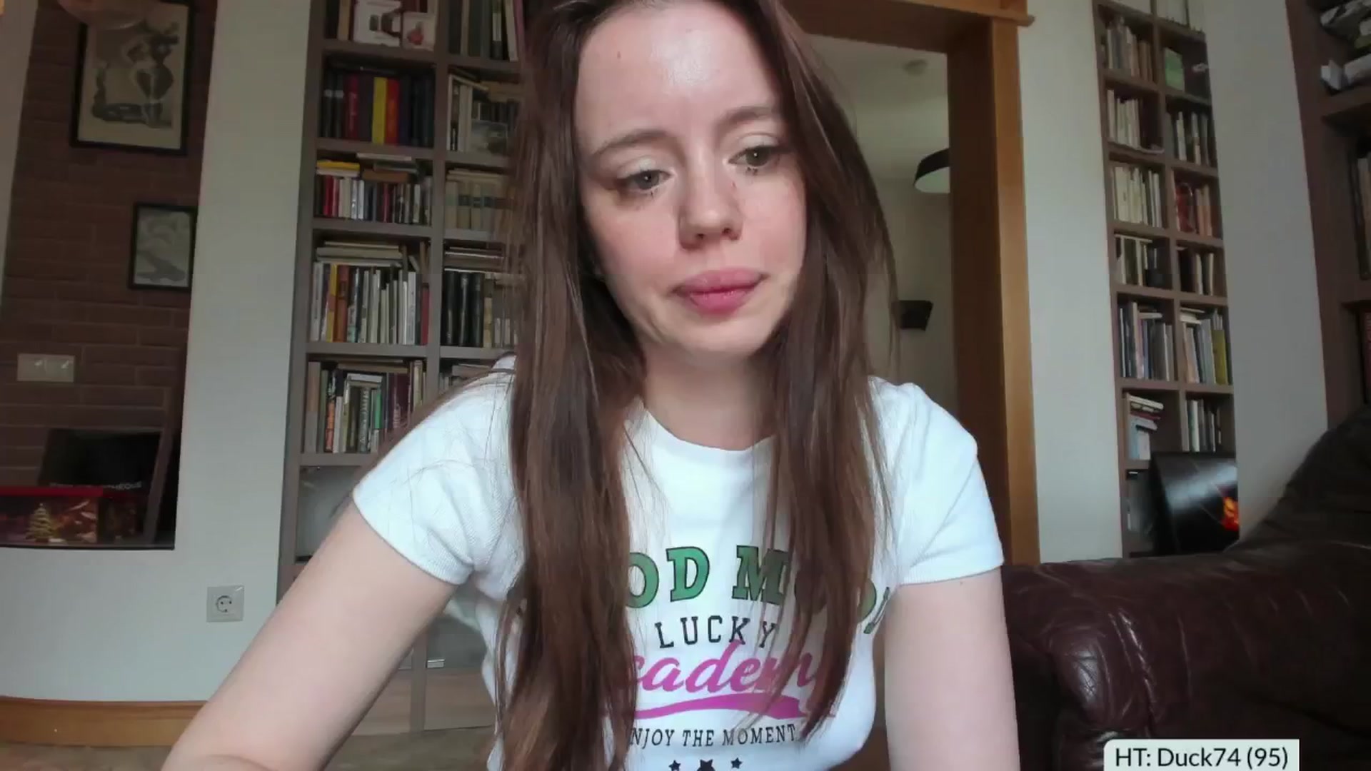 Gallery image thumbnail from Alena29's myfreecams stream on, 10/09/2024, 11:09 image 3 of 20