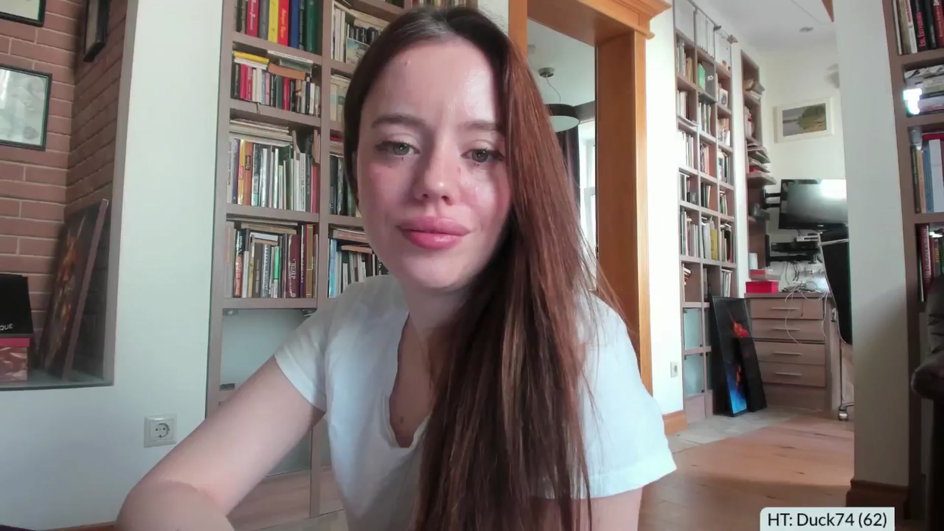 Gallery image thumbnail from Alena29's myfreecams stream on, 10/18/2024, 10:54 image 8 of 20